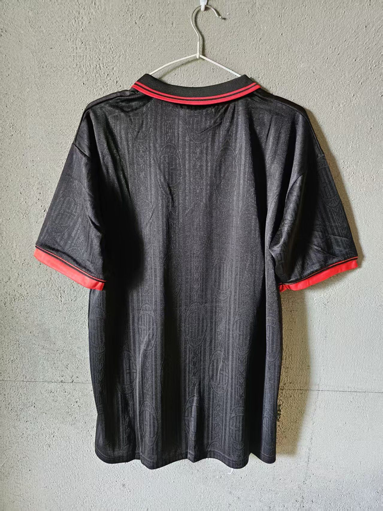 Other 1997 1998 AC Milan Jersey Black Size US L / EU 52-54 / 3 - 6 Thumbnail
