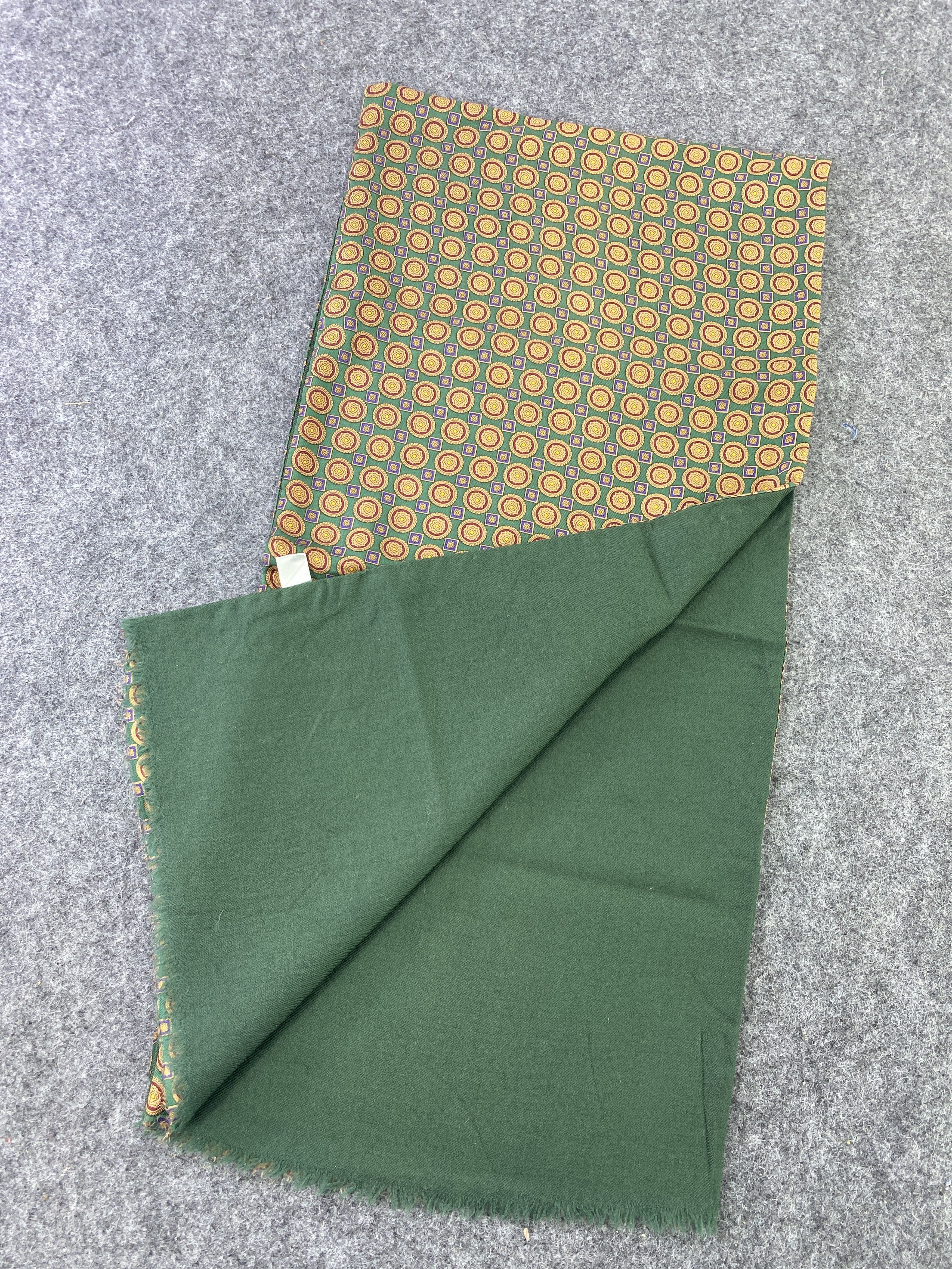 United Colors Of Benetton United Colors Of Benetton Scarf / Muffler / Neckwear -T392 Size ONE SIZE - 3 Thumbnail