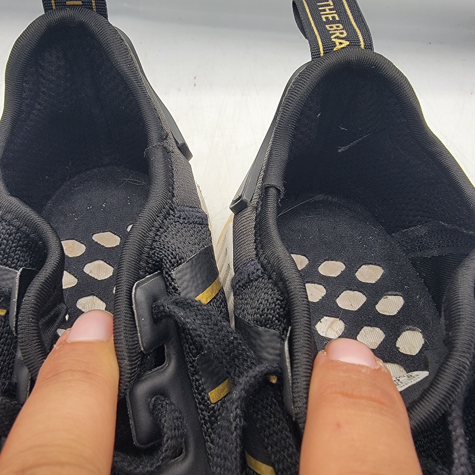 Adidas Adidas NMD R1 Womens 8 Black Sneaker Shoes Casual Outdoors A Size US 8 / IT 38 - 9 Thumbnail