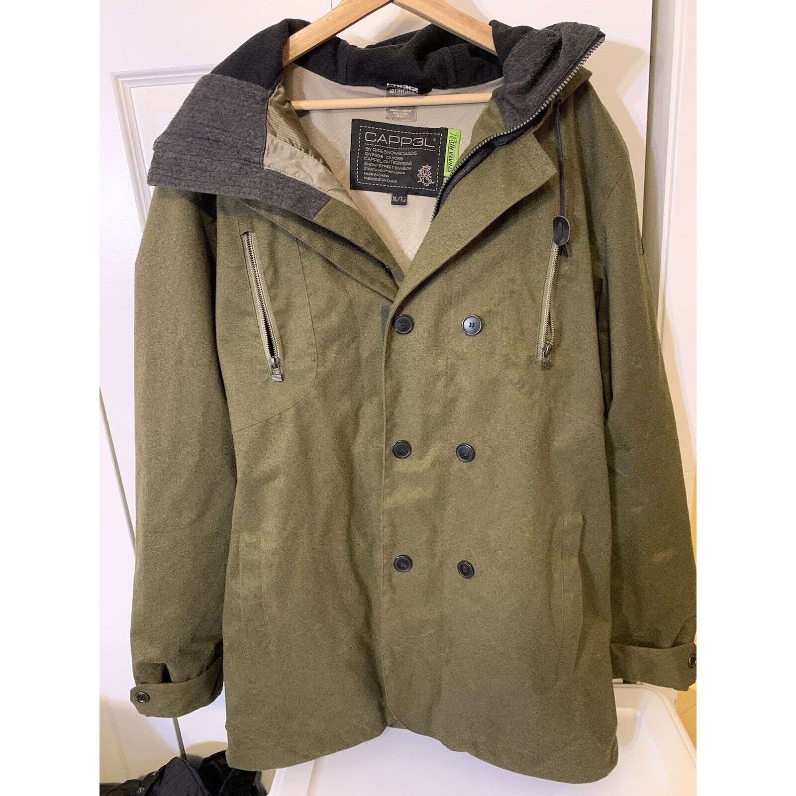 Other Ride CAPP3L Snowboard Jacket Men’s Sz XL Strata HD $300 MSRP Size US XL / EU 56 / 4 - 5 Thumbnail