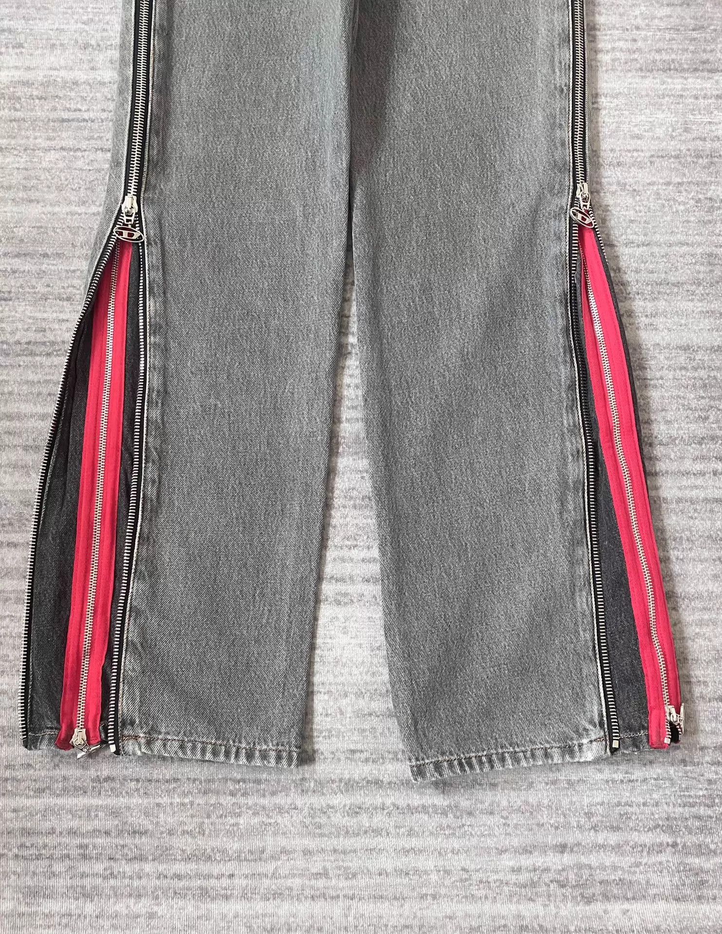 Diesel Diesel Black/Red Side-Zip Deconstructed Flared Jeans 29 Size US 29 - 3 Thumbnail