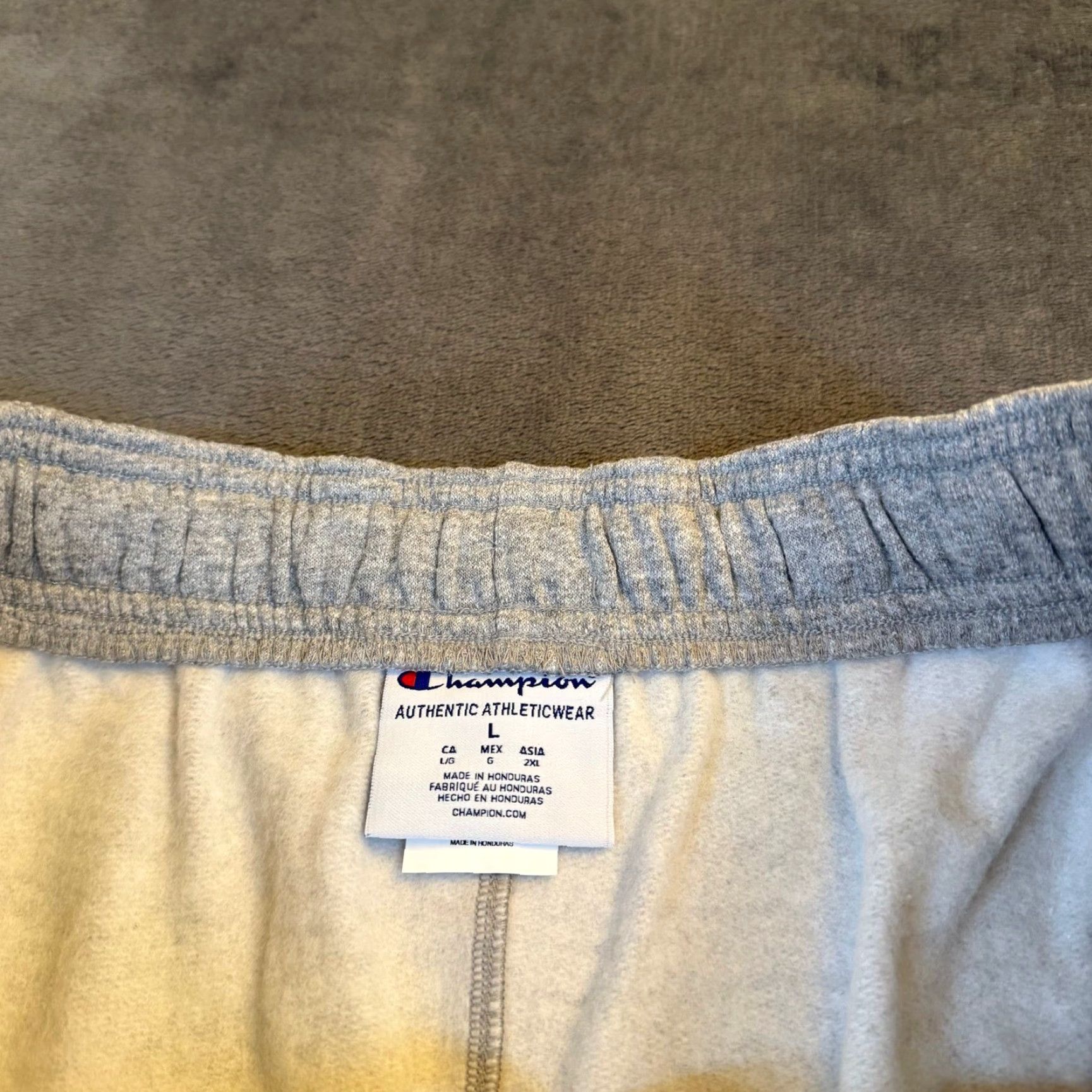 Champion Champion Glen Arbor Fleece Shorts Grey Elastic Waist Raw Hem Mens Large NWT Size US 33 - 5 Thumbnail