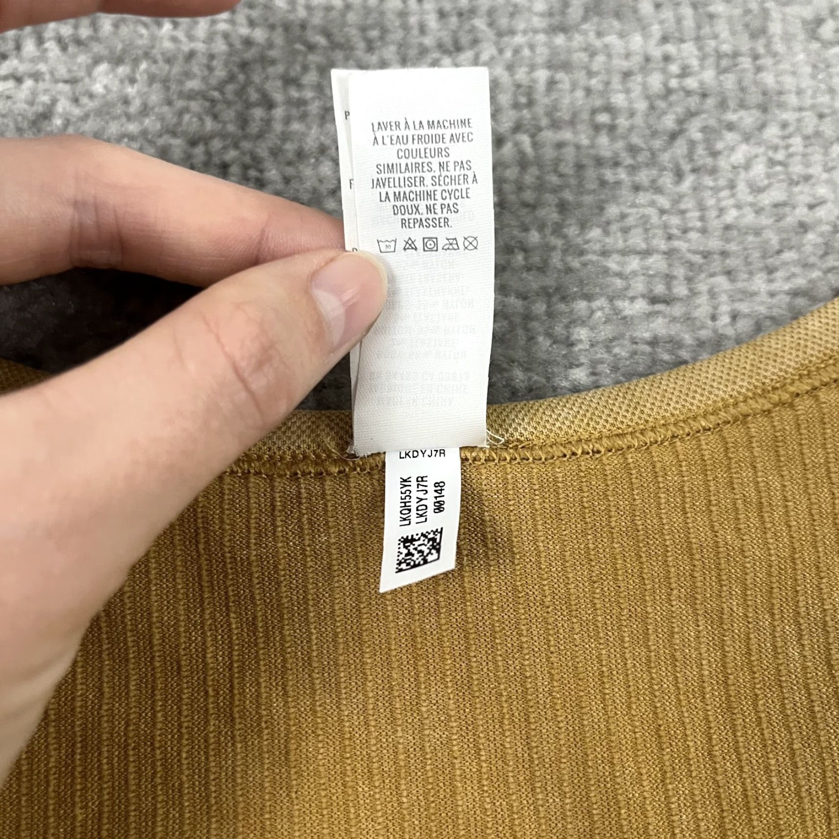 Vintage VINTAGE OFFLINE by AERIE Shirt Womens 2XL Cropped Ribbed Scoop Neck Top Slim Fit Brown Nylon Spandex Casual"} Size XXL / US 16-18 / IT 52-54 - 4 Thumbnail