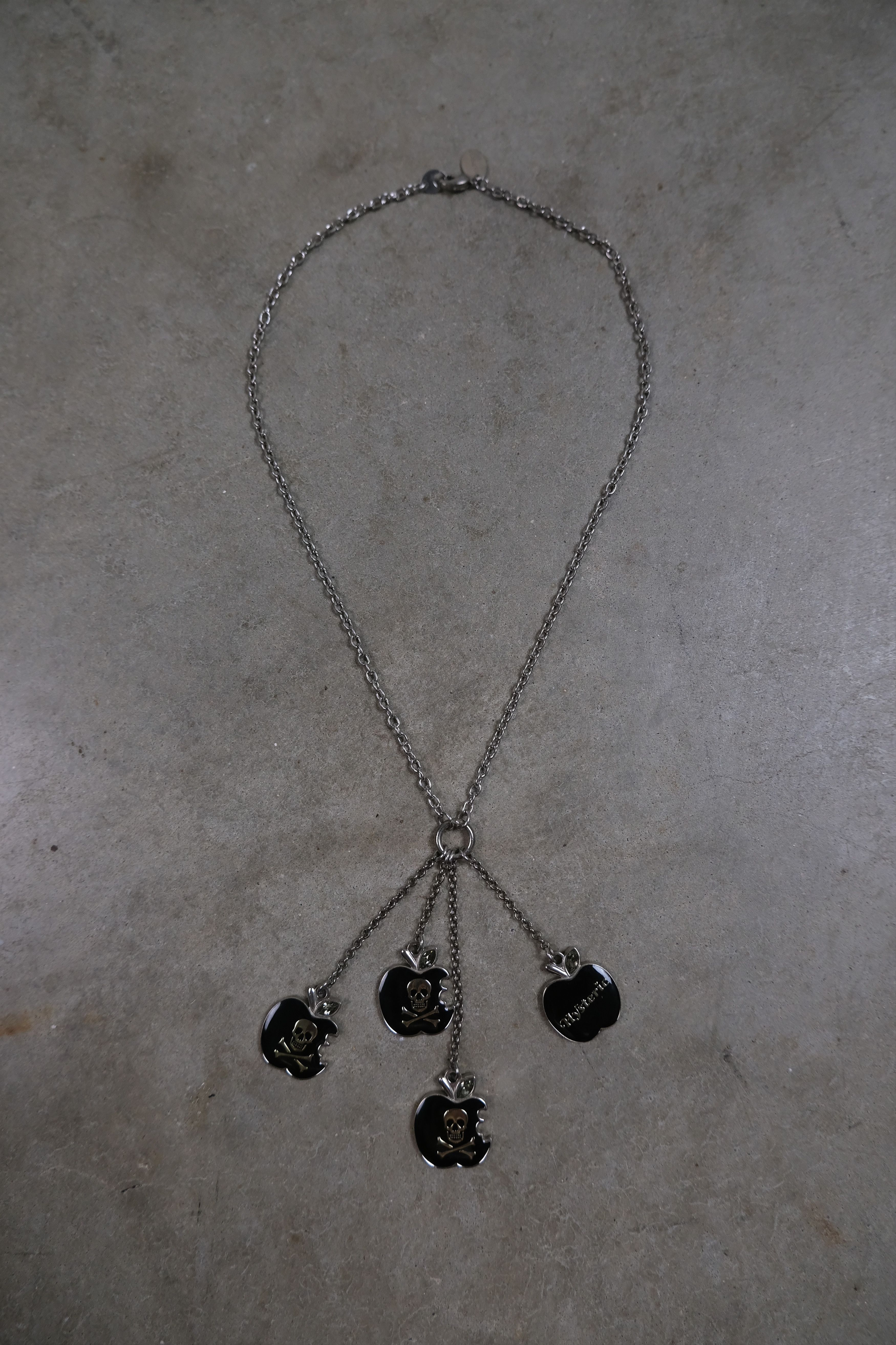 Hysteric Glamour 2000s Hysteric Glamour Black Apple Charm Necklace Size ONE SIZE - 1 Thumbnail