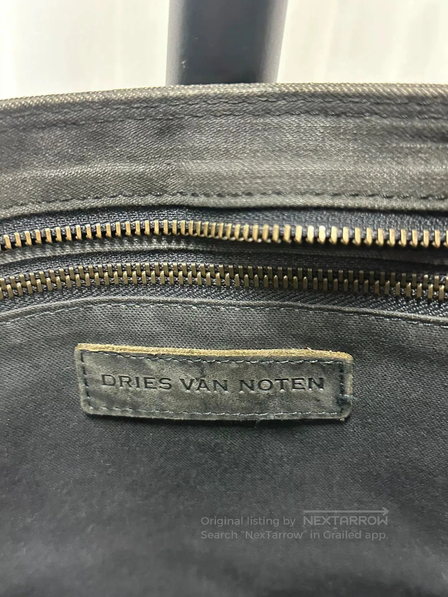 Dries Van Noten Dries Van Noten Messenger Bag in Dark Gray. Size ONE SIZE - 7 Thumbnail