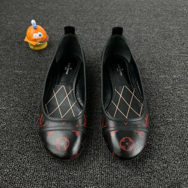 Louis Vuitton Louis Vuitton Classic Fashion Flat Shoes for Women -2508 Size US 6 / IT 36 - 2 Thumbnail