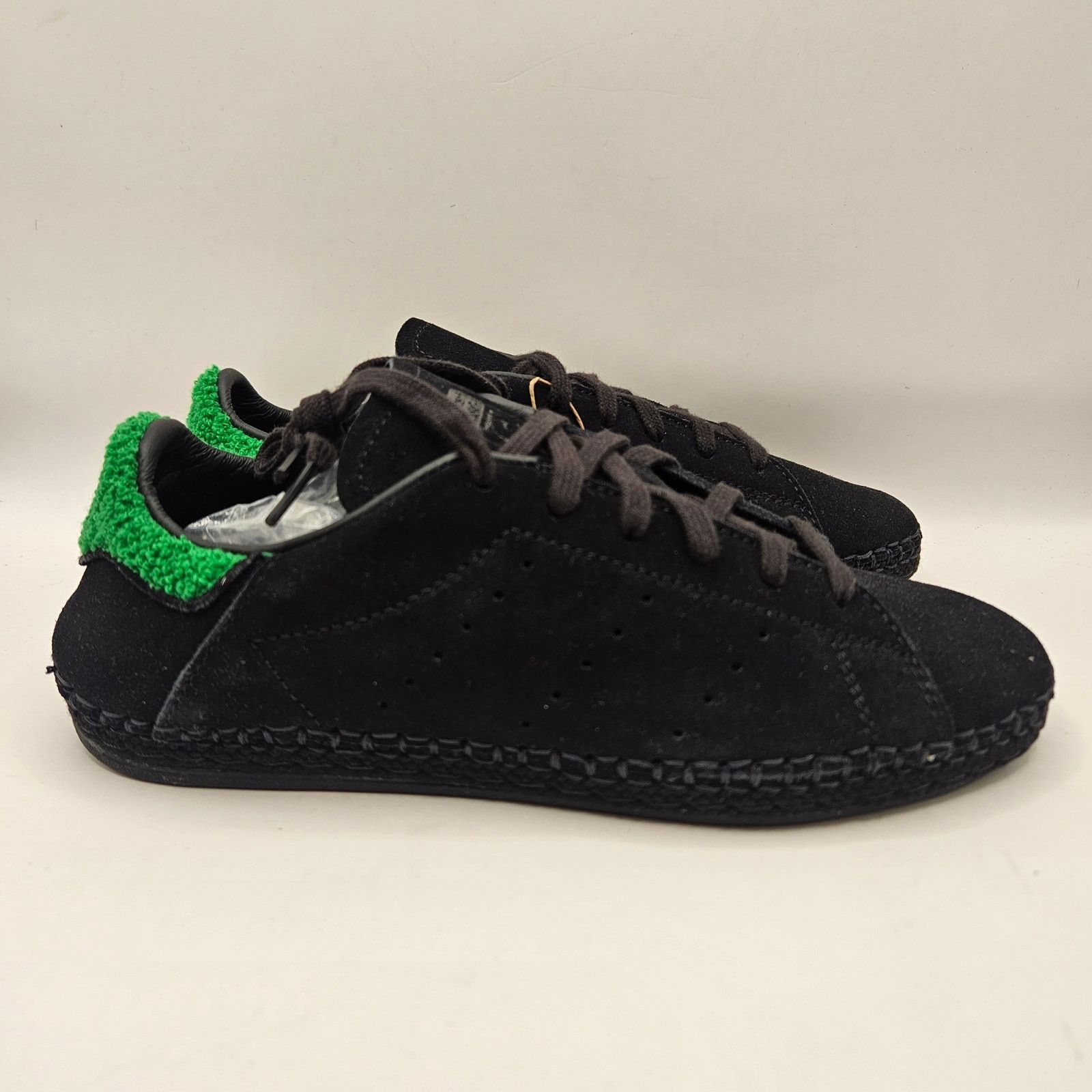 Adidas ADIDAS ORIGNAL X CLOT STANSMITH WOMEN'S 6 BLACK SUEDE JQ9227 Size US 6 / IT 36 - 5 Thumbnail