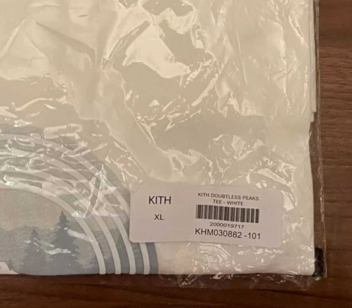 Kith Kith Doubtless Peaks Tee T-Shirt in White Men’s Size XL Size US XL / EU 56 / 4 - 6 Thumbnail