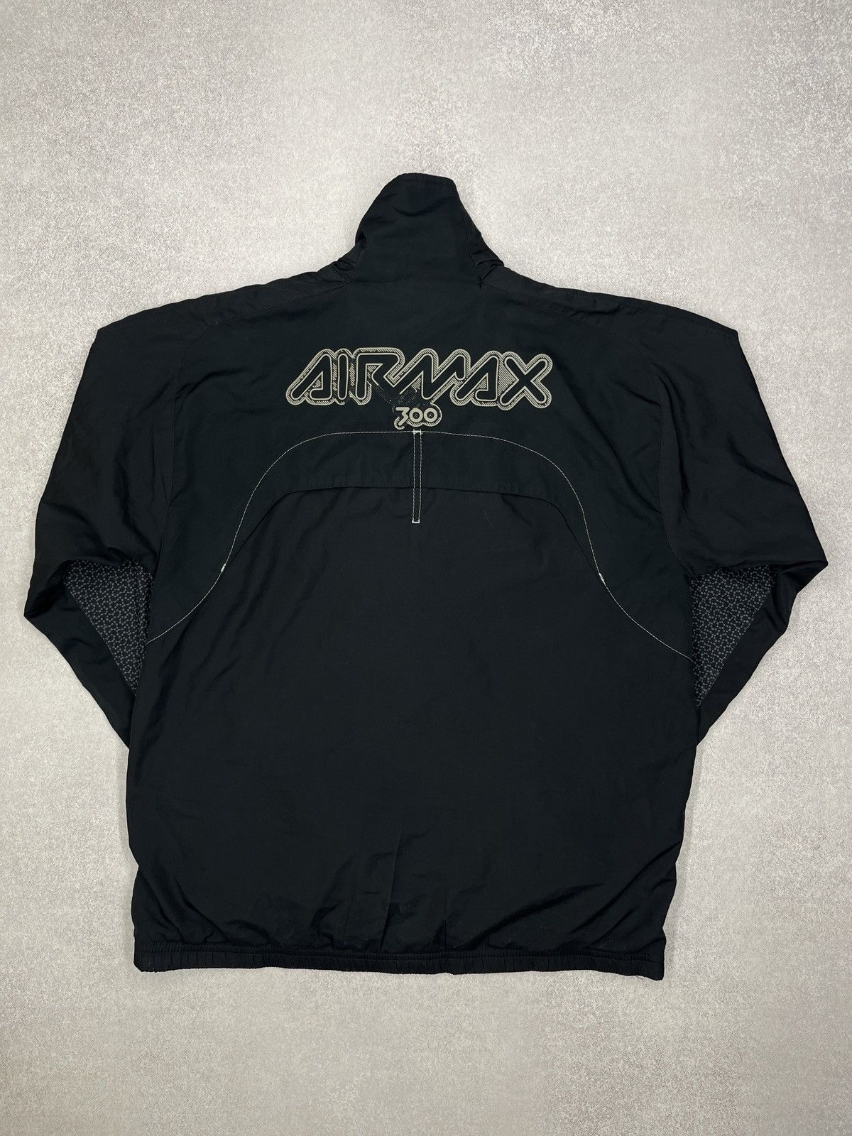 Nike Vintage Nike Air Max 360 Black Jacket Big Logo Drill Y2K ACG Size US S / EU 44-46 / 1 - 7 Thumbnail