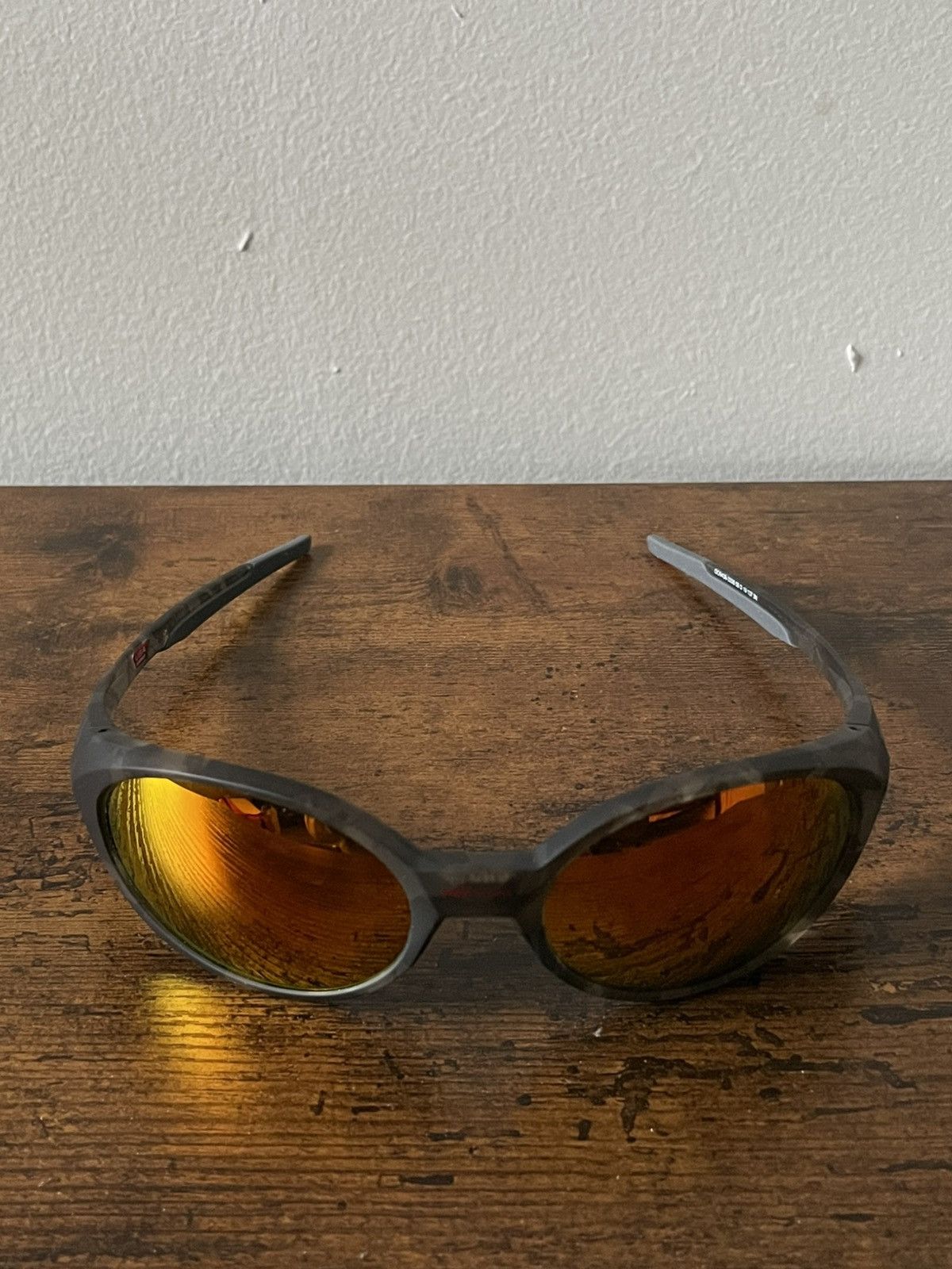 Kith × Oakley Kith x Oakley Eye Jacket Redux Sunglasses - Sandrift - New Size ONE SIZE - 1 Thumbnail