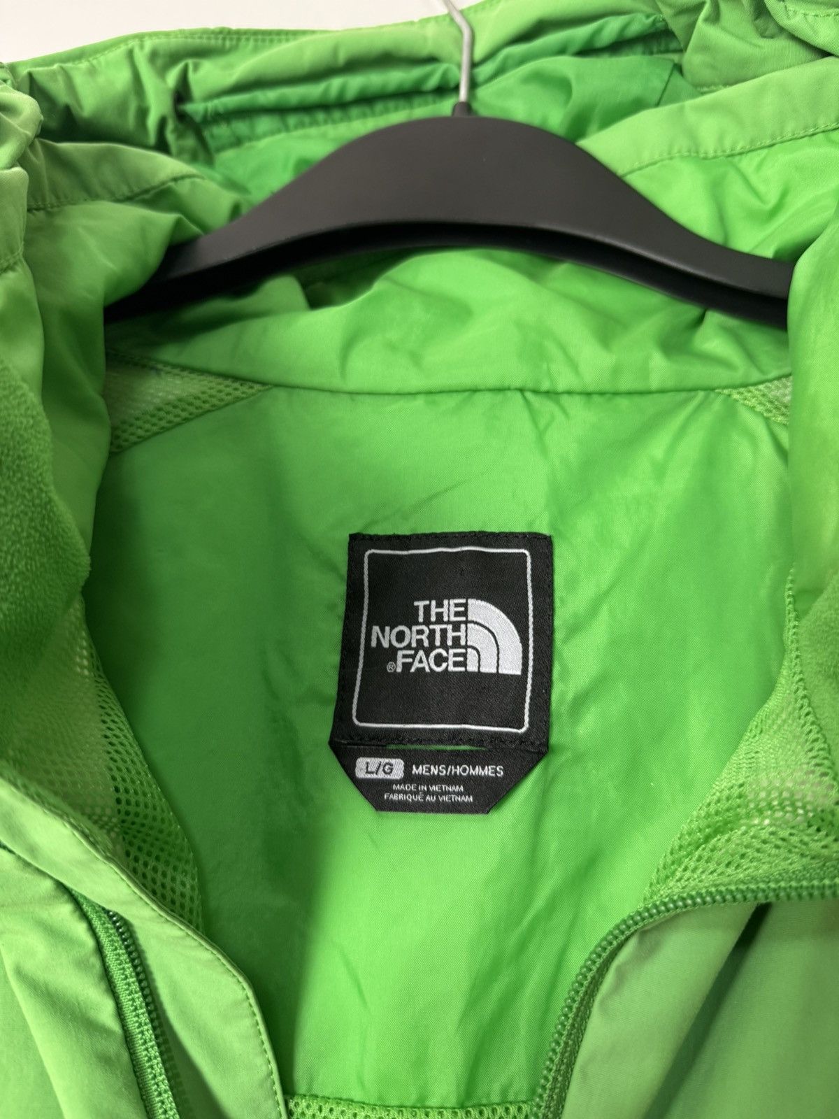 The North Face The North Face green windbreaker jacket outdoor gorpcore Size US L / EU 52-54 / 3 - 7 Thumbnail