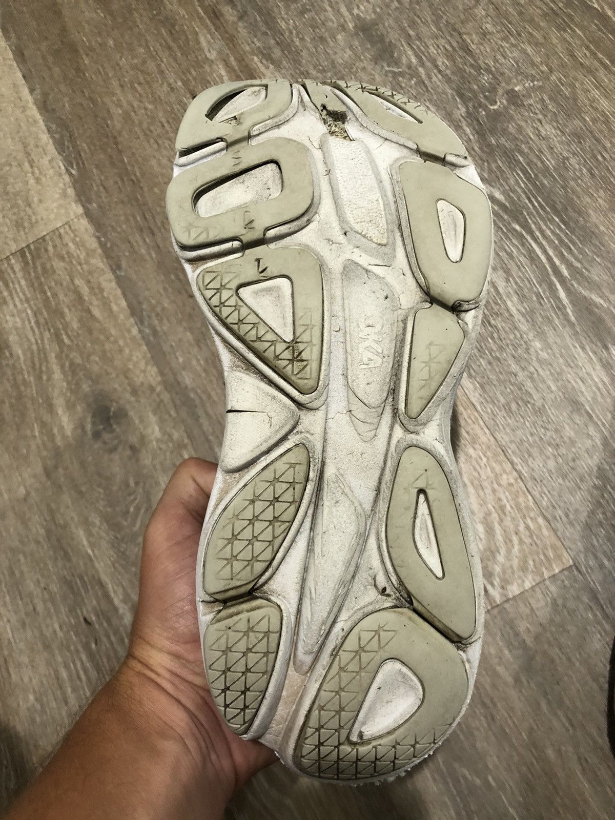 Hoka Hoka Bondi 8 1127952-HMLR Size US 9.5 / IT 39.5 - 20 Thumbnail