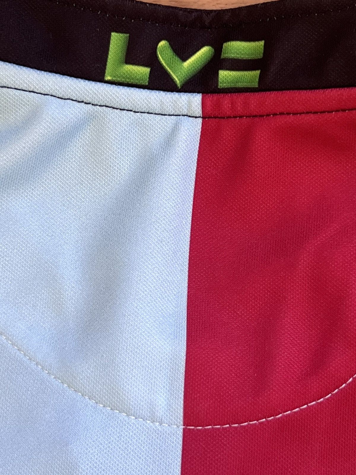 O'Neills 2011/12 O’Neills Harlequins Rugby Home Jersey Men’s Size XL Size US XL / EU 56 / 4 - 9 Thumbnail