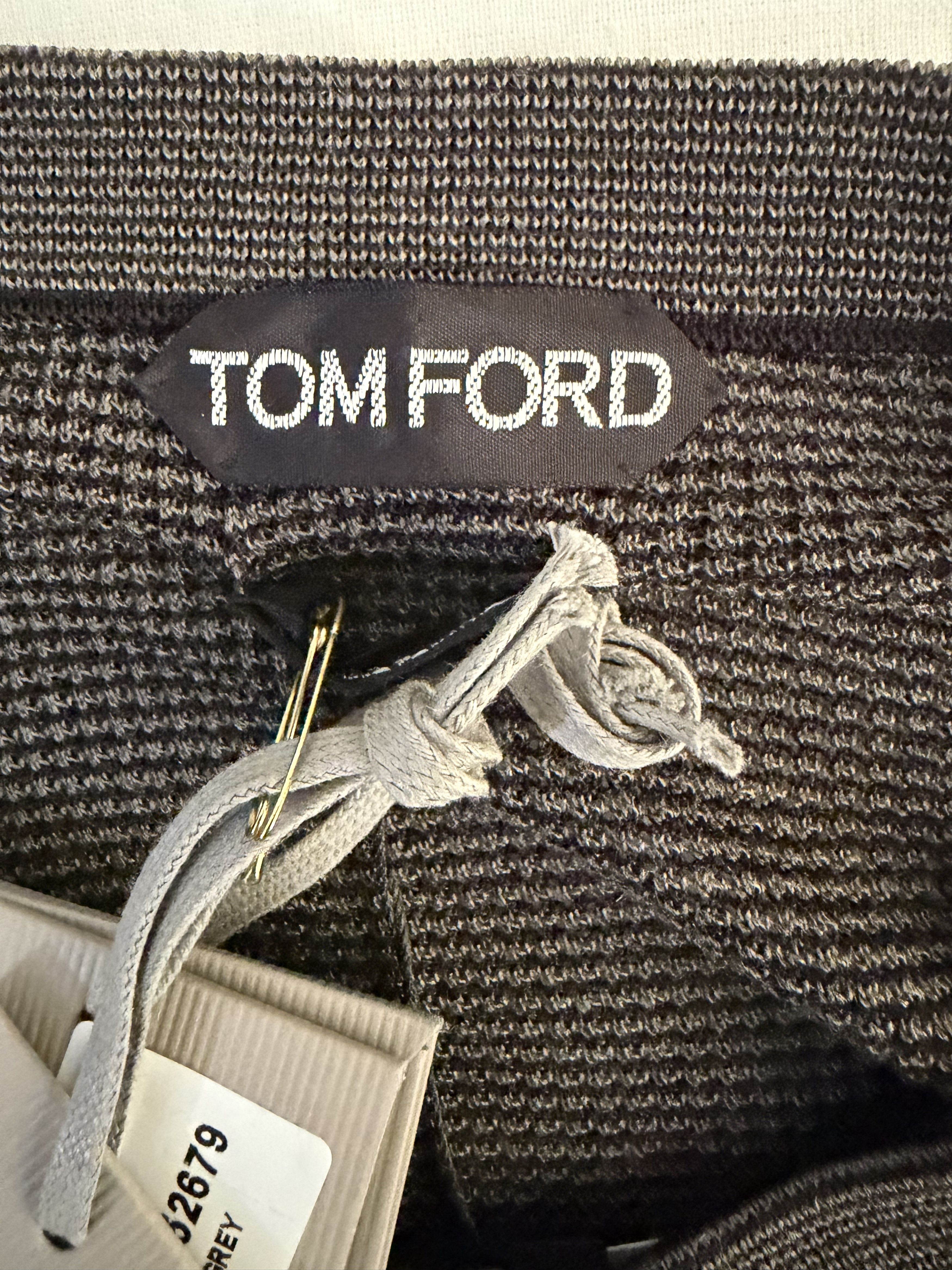 Tom Ford Tom Ford Silk Henley Size US XL / EU 56 / 4 - 12 Thumbnail
