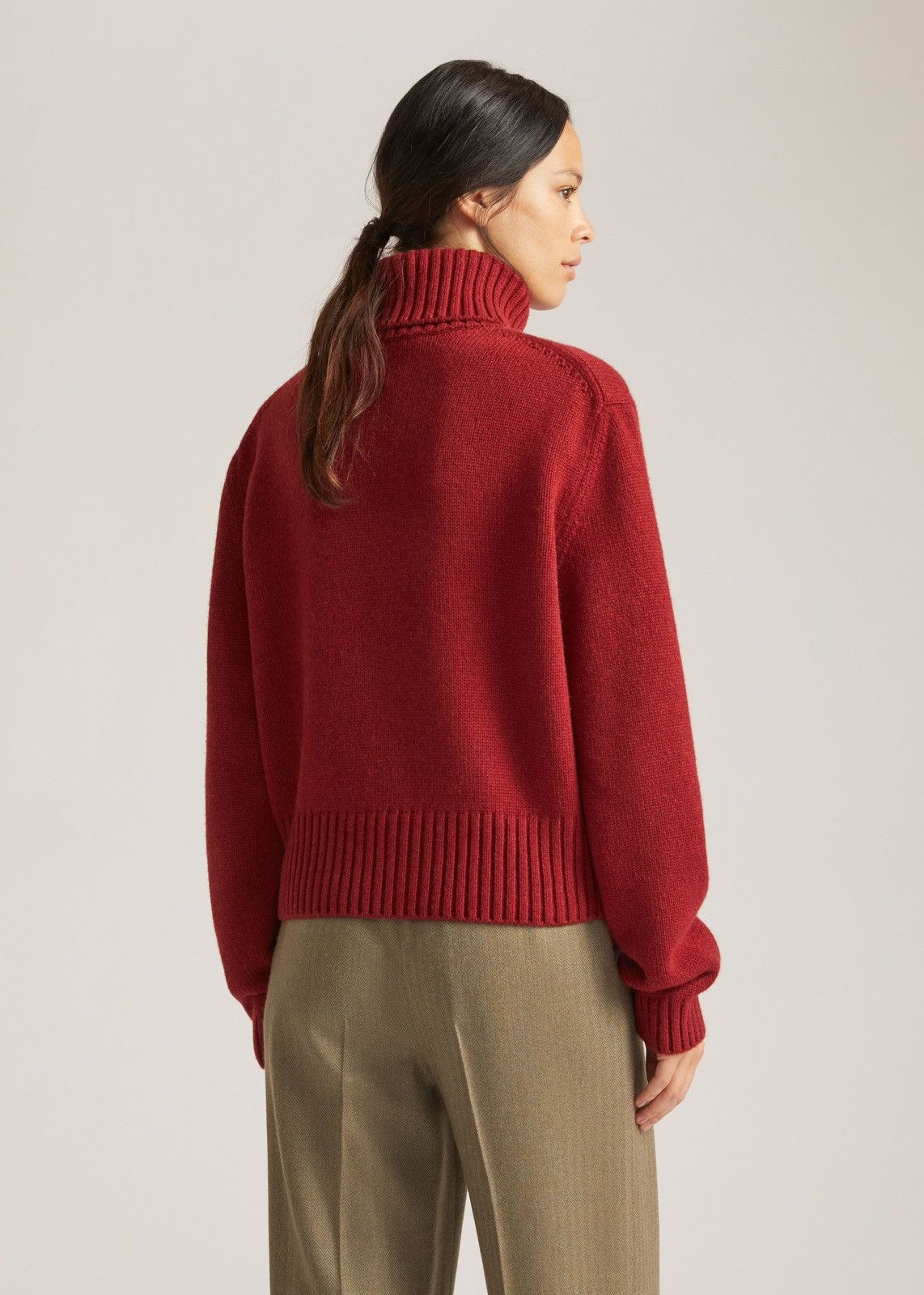 Loro Piana o1srvl11e0125 Plain Knit Cashmere Sweater in Red Size S / US 4 / IT 40 - 2 Thumbnail