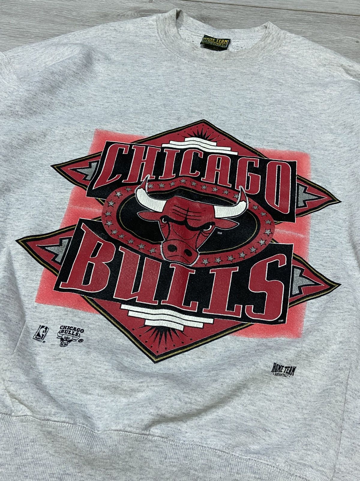 NBA NBA Chicago Bulls made in USA sweatshirt vintage Size US L / EU 52-54 / 3 - 5 Thumbnail