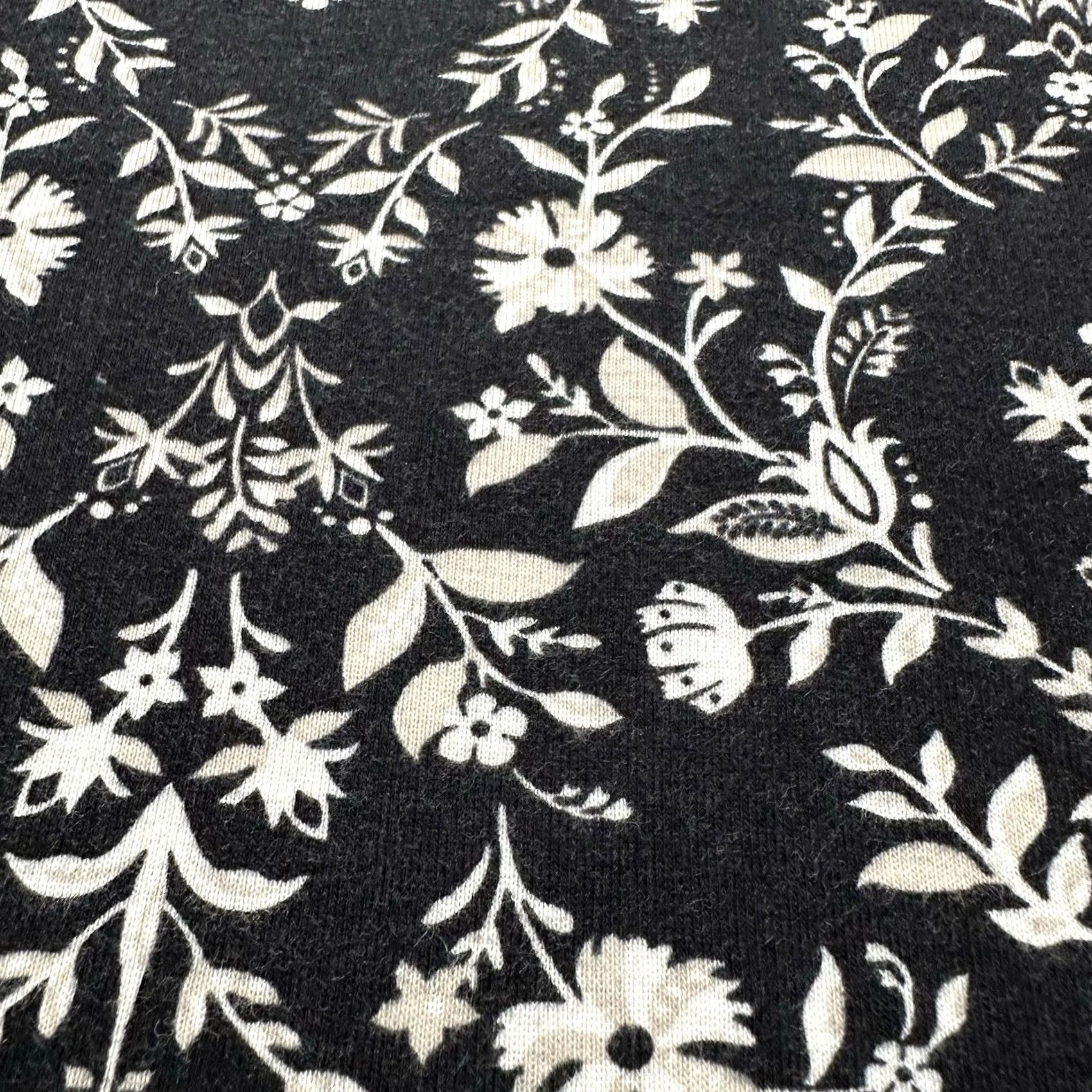 Croft & Barrow Croft & Barrow Shirt Womens S Black Floral The Classic Tee Long Sleeve EUC Size S / US 4 / IT 40 - 5 Thumbnail
