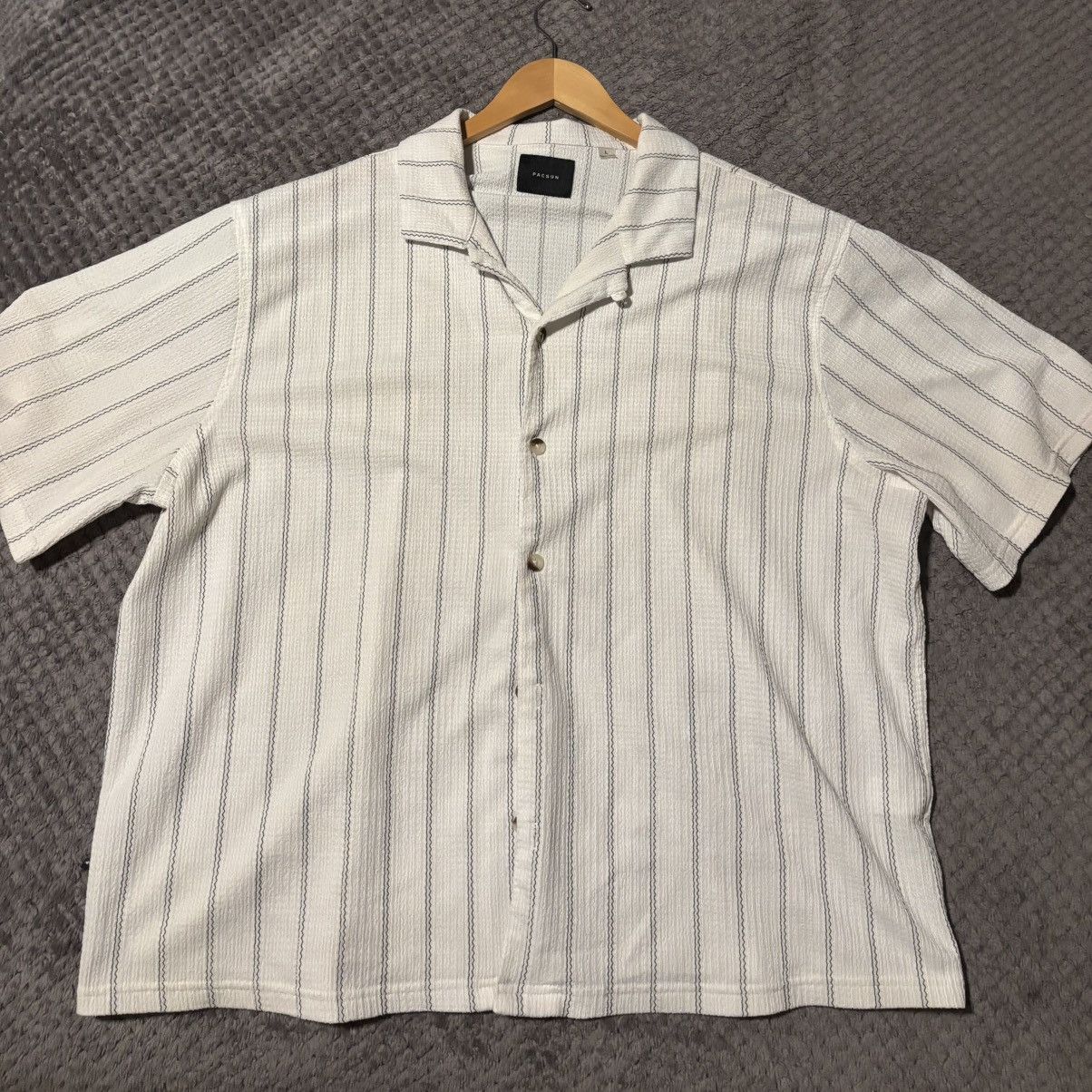 Pacsun Pacsun Striped Beach Shirt Size US L / EU 52-54 / 3 - 1 Thumbnail