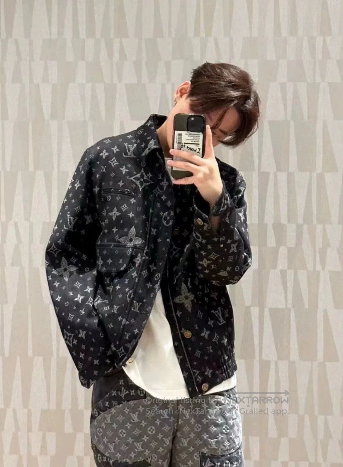 Louis Vuitton LV Black Logo Printed Jacket Size 48. Size US M / EU 48-50 / 2 - 7 Thumbnail