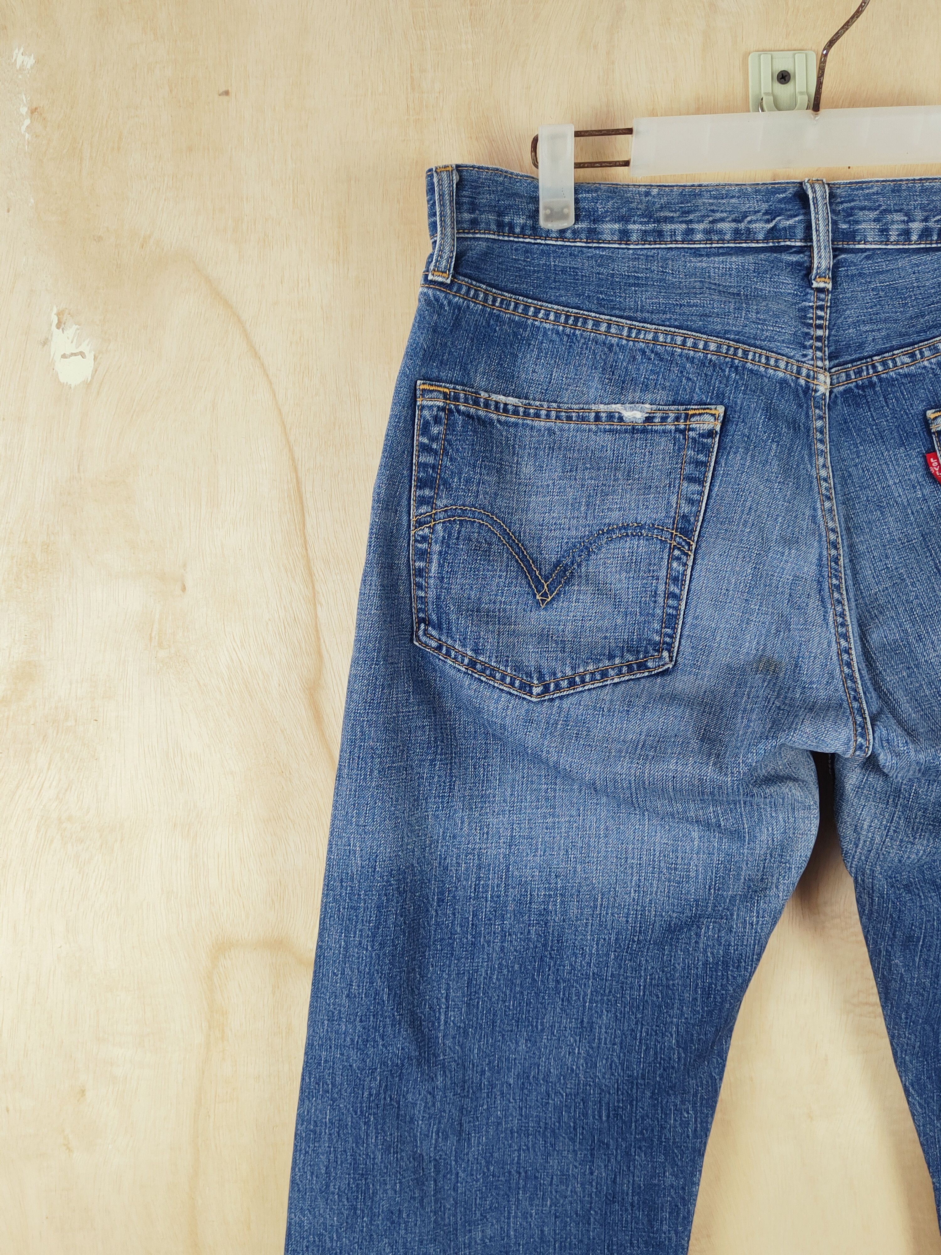 Levi's Levi's Blue Distressed Ripped Jeans #S2664 Size US 35 - 10 Thumbnail