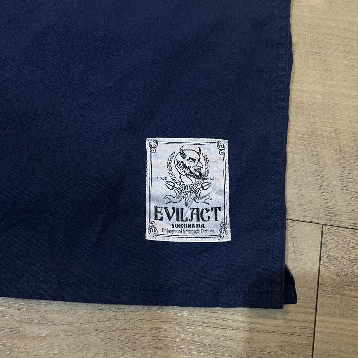 Designer × Japanese Brand The evilact shirt Size US XL / EU 56 / 4 - 5 Thumbnail