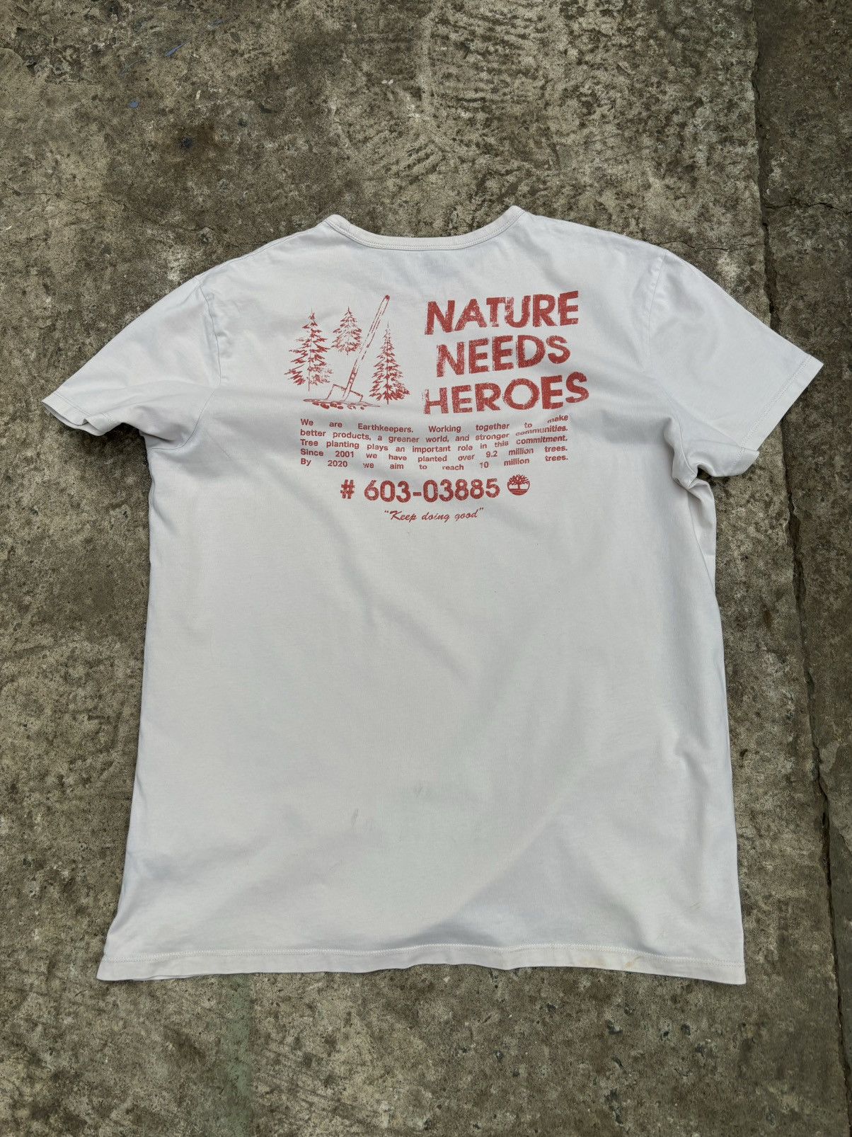 Timberland Timberland NATURE NEEDS HEROES Graphic Tee Size US XL / EU 56 / 4 - 1 Thumbnail