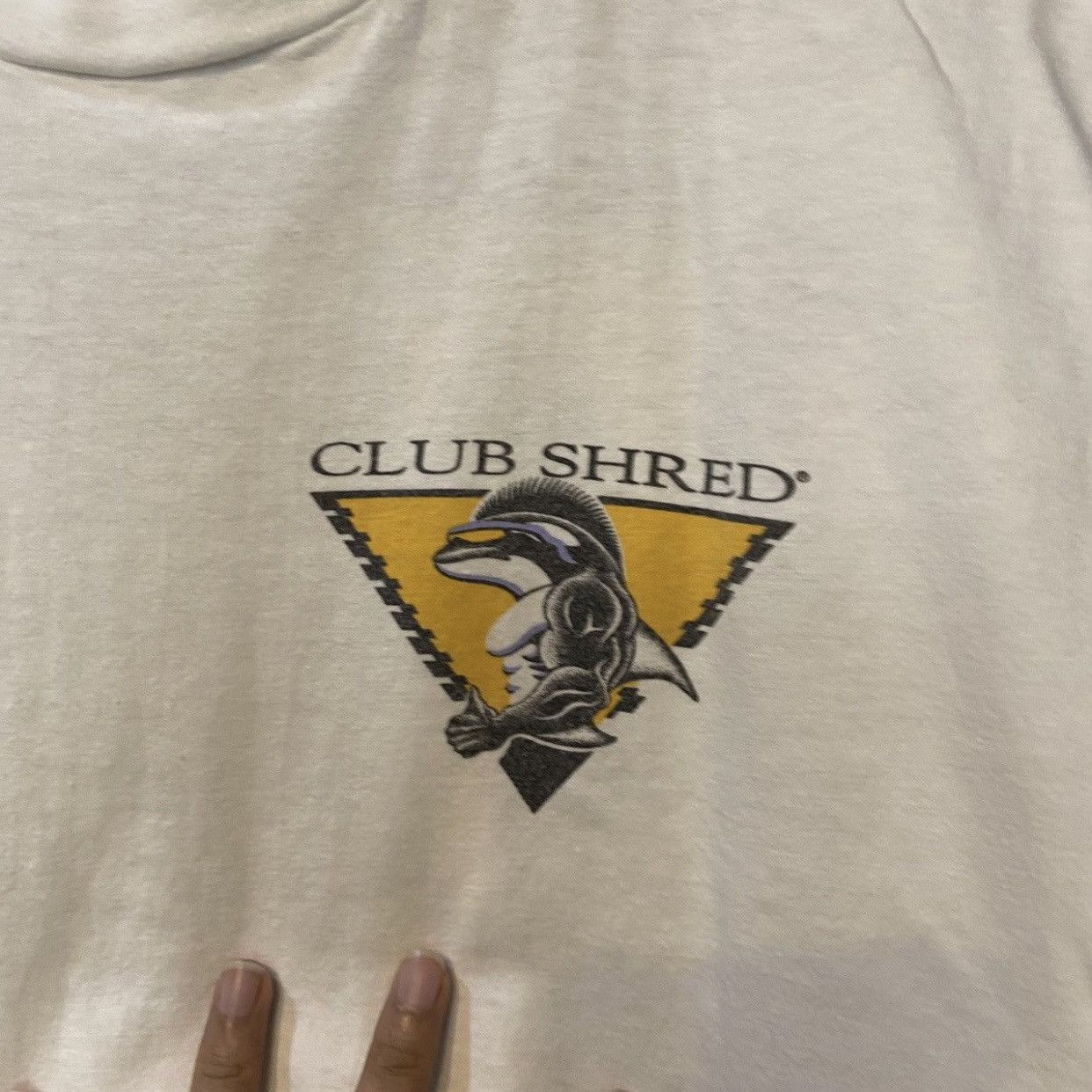 Vintage Vintage 90s Club Shred Shark Graphic T-Shirt - White - L Size US L / EU 52-54 / 3 - 7 Thumbnail