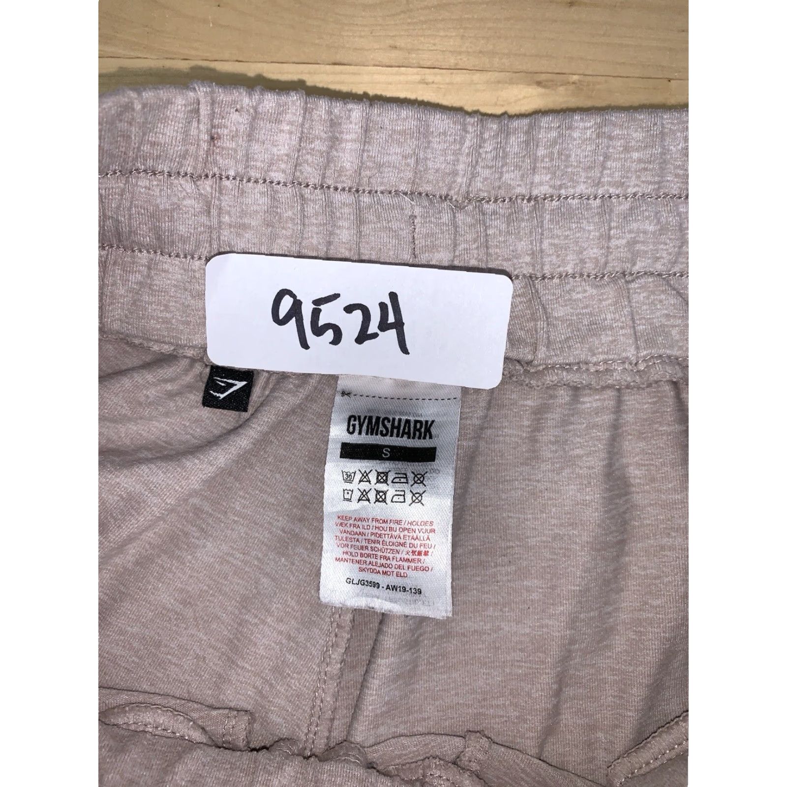 Gymshark GYMSHARK Joggers Womens S Activewear Drawstring Pants Pink 9524 Training Shoes? Size 28" / US 6 / IT 42 - 3 Thumbnail