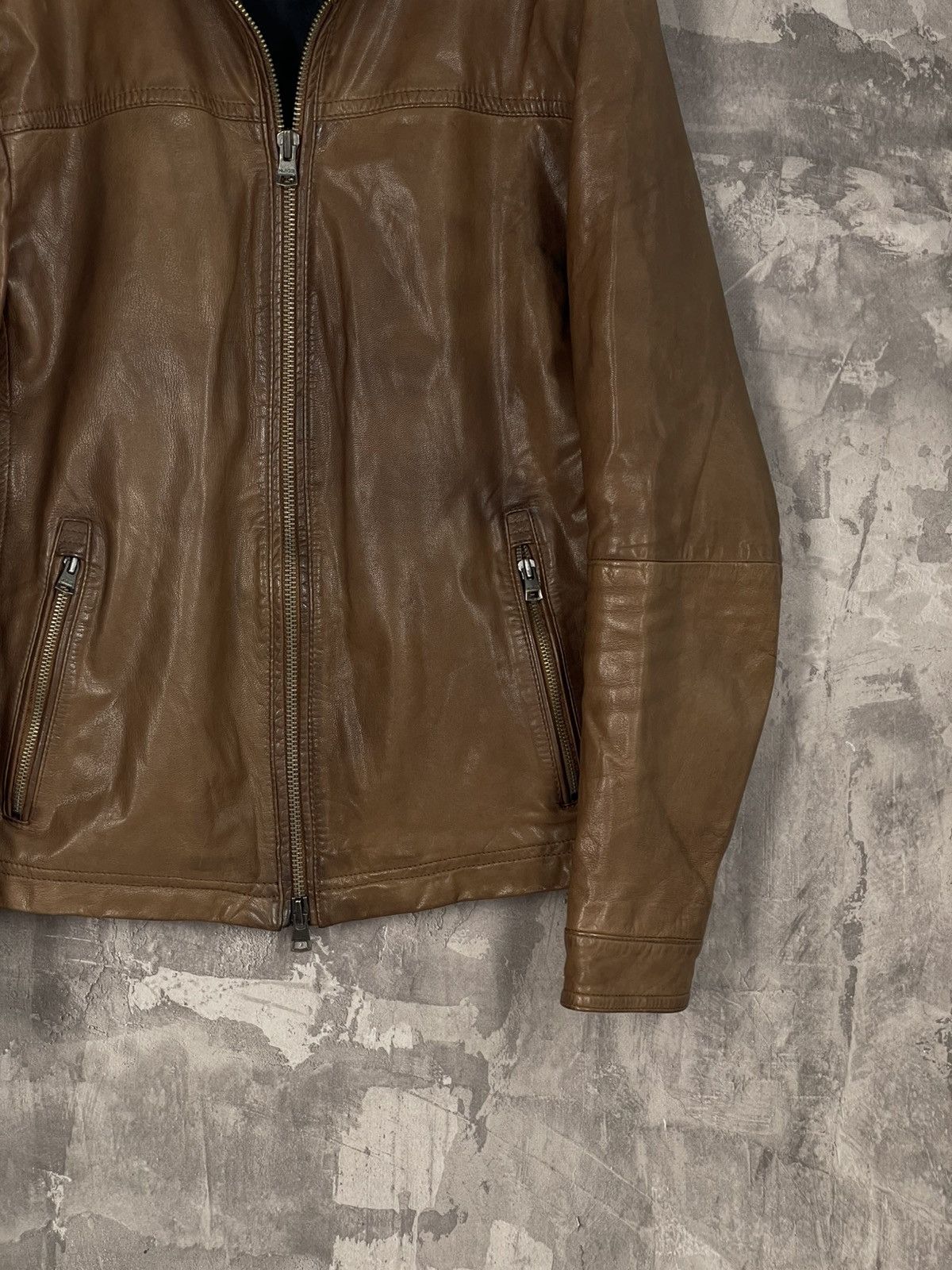 Tommy Hilfiger Vintage Tommy Hilfiger Brown Leather Jacket 1990 Size L Size US L / EU 52-54 / 3 - 6 Thumbnail