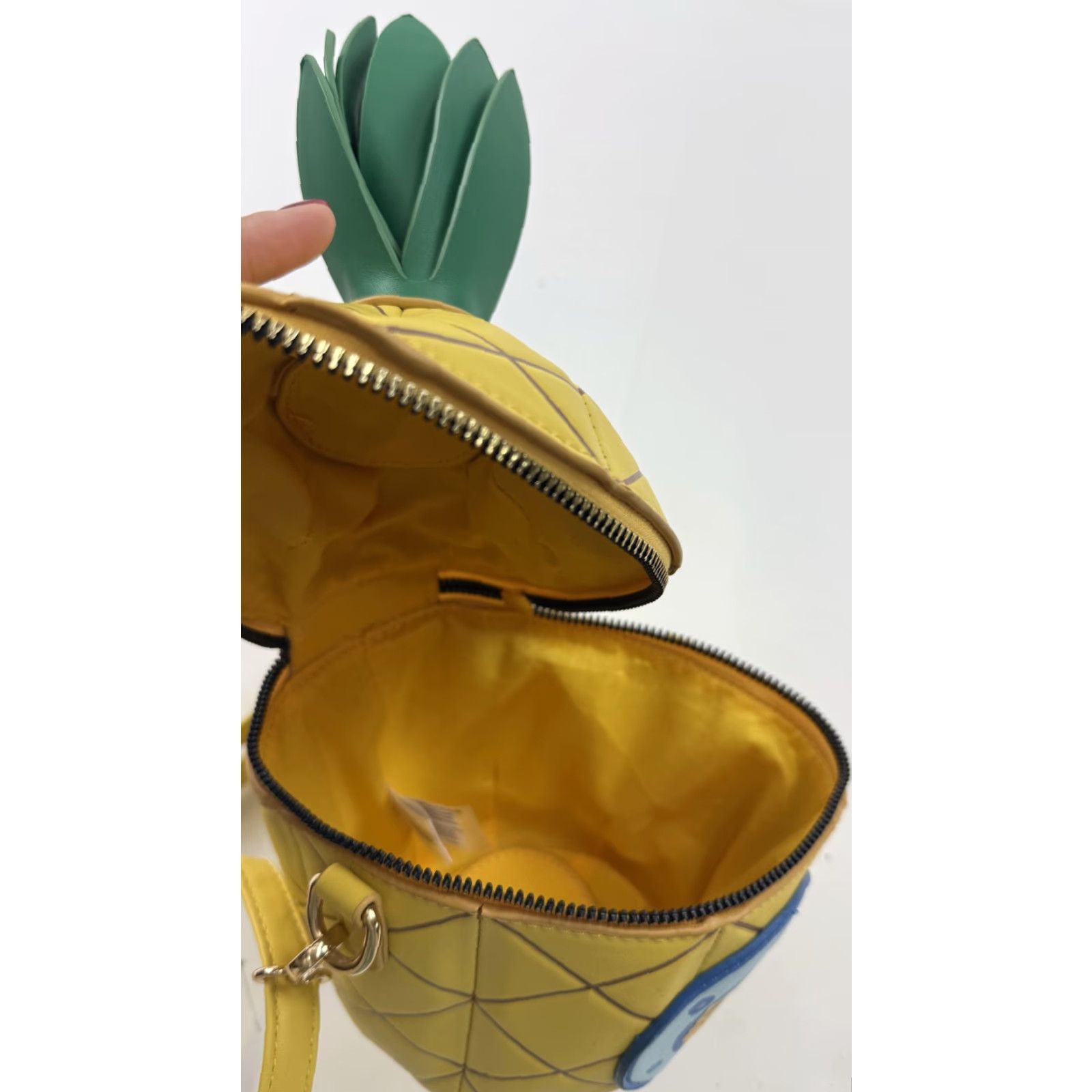 Mad Engine SpongeBob SquarePants Pineapple Crossbody Bag Womens Yellow Nickelodeon Size 28" / US 6 / IT 42 - 2 Thumbnail