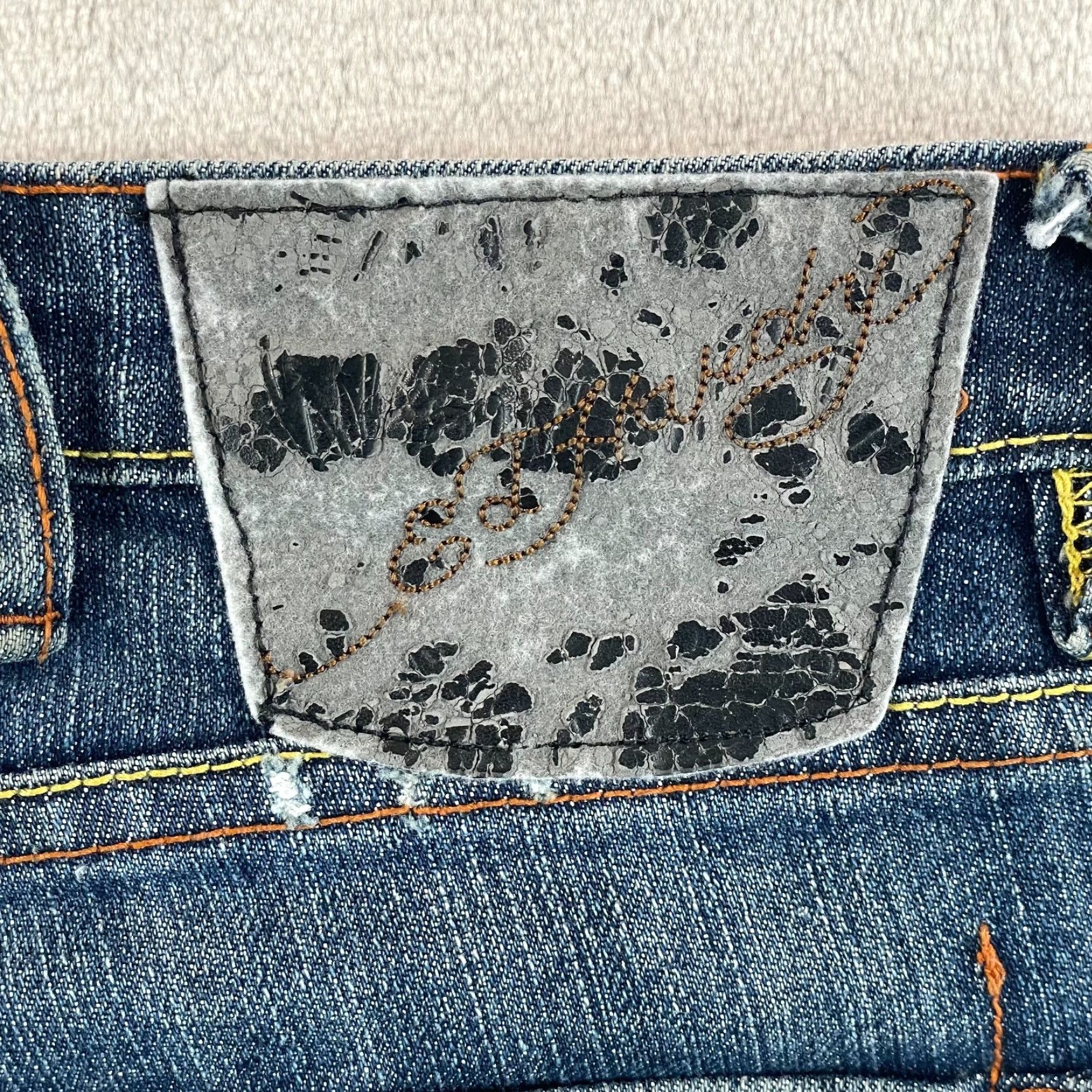 Ed Hardy Vintage Ed Hardy Tiger Embroidered Jeans Women 32x34 Slim Fit Blue Ed Hardy Tiger Jeans Women 32x34 Slim Fit Blue Vintage Size 24" / US 00 / IT 34 - 6 Thumbnail