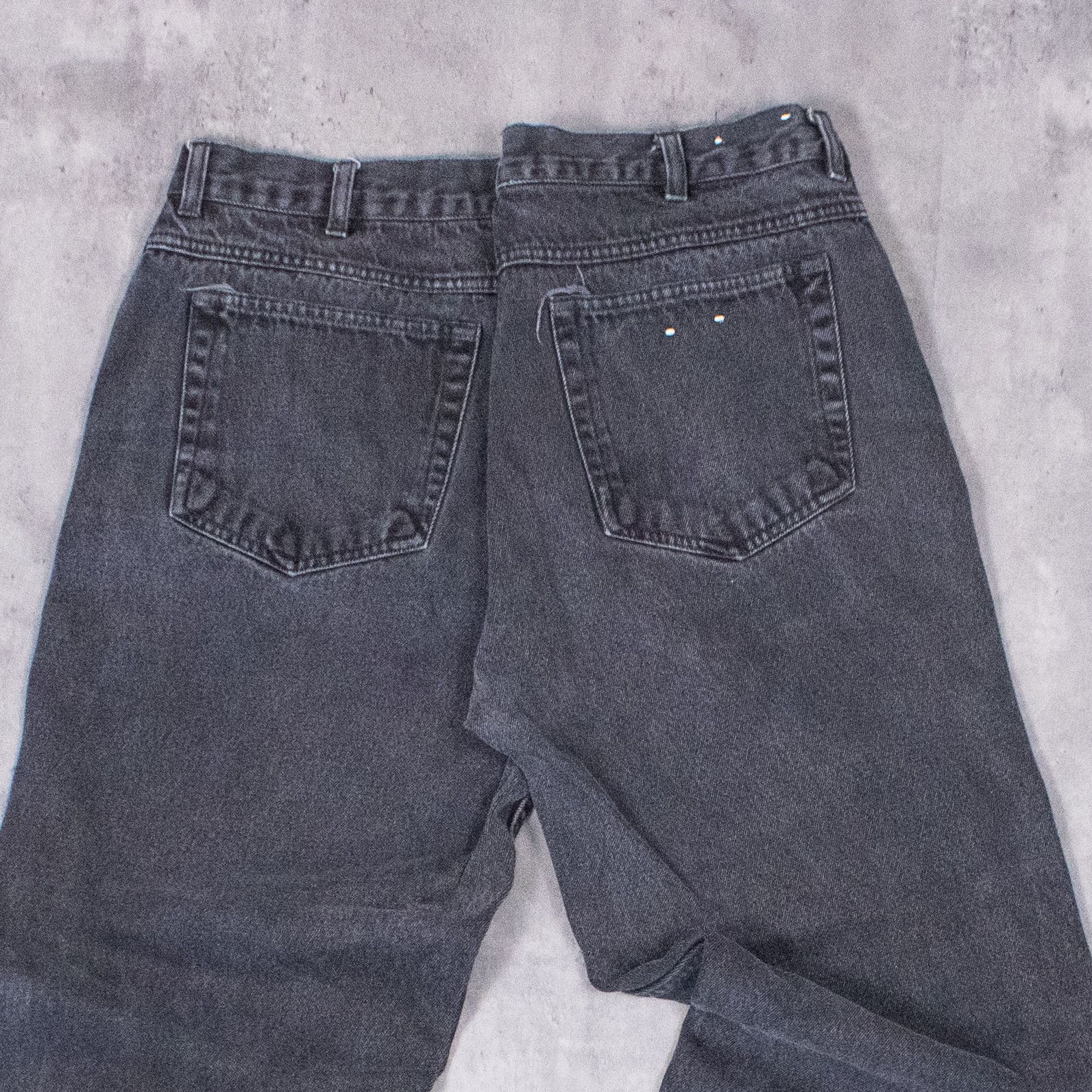 Japanese Brand Vintage 1990's Baggy Relax Fit Slim Black Denim Jeans Pant's Size US 35 - 11 Thumbnail