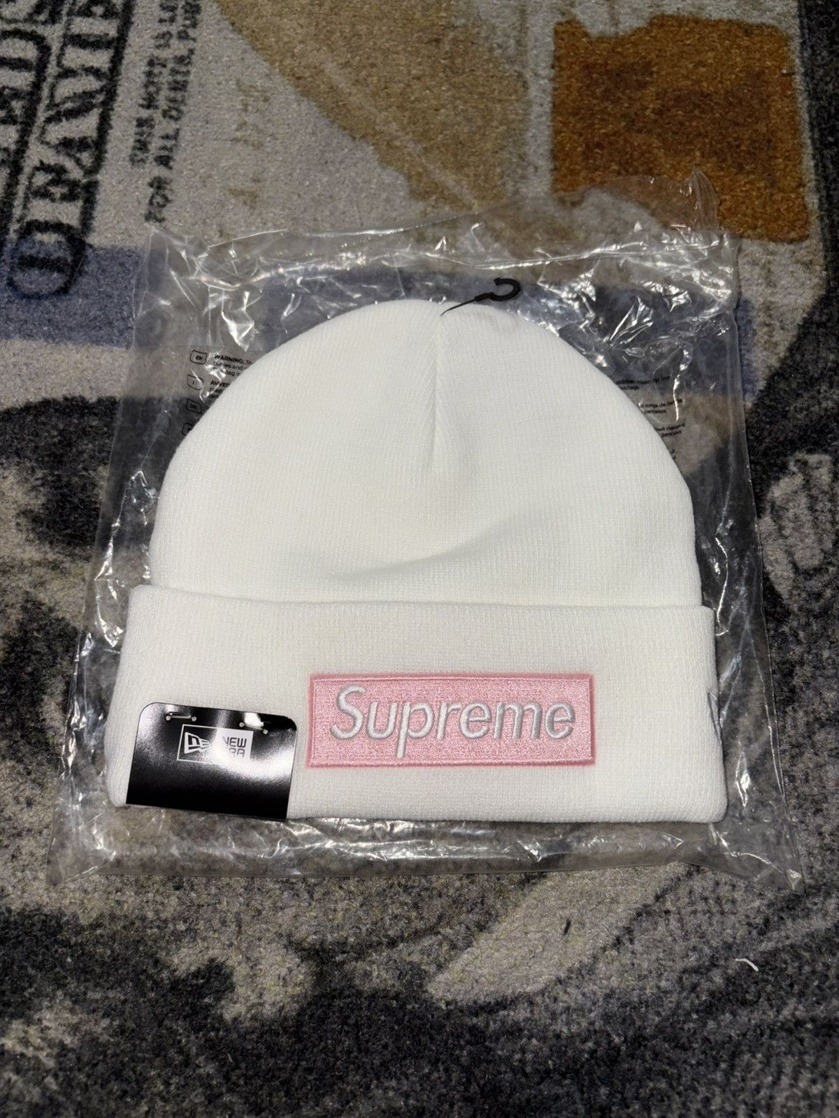 Supreme Supreme new era outline beanie white pink | Grailed