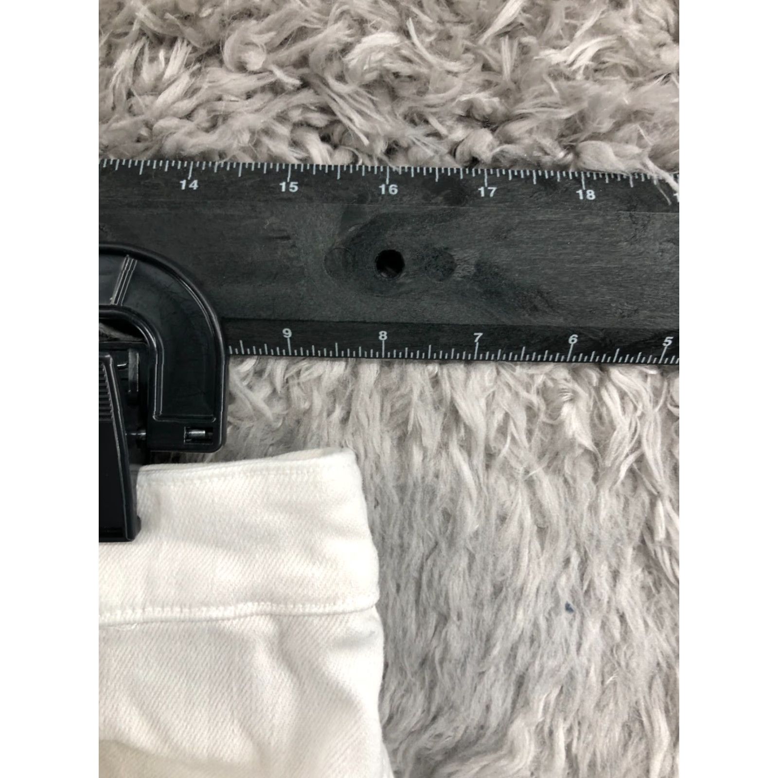 J.Crew J.Crew Skirt Womens Size 30 White Midi Straight & Pencil Twill with Pockets Logo Barbie Button Front Flat Front Regular Rise Mid Wash Linen? Size 30" / US 8 / IT 44 - 2 Thumbnail