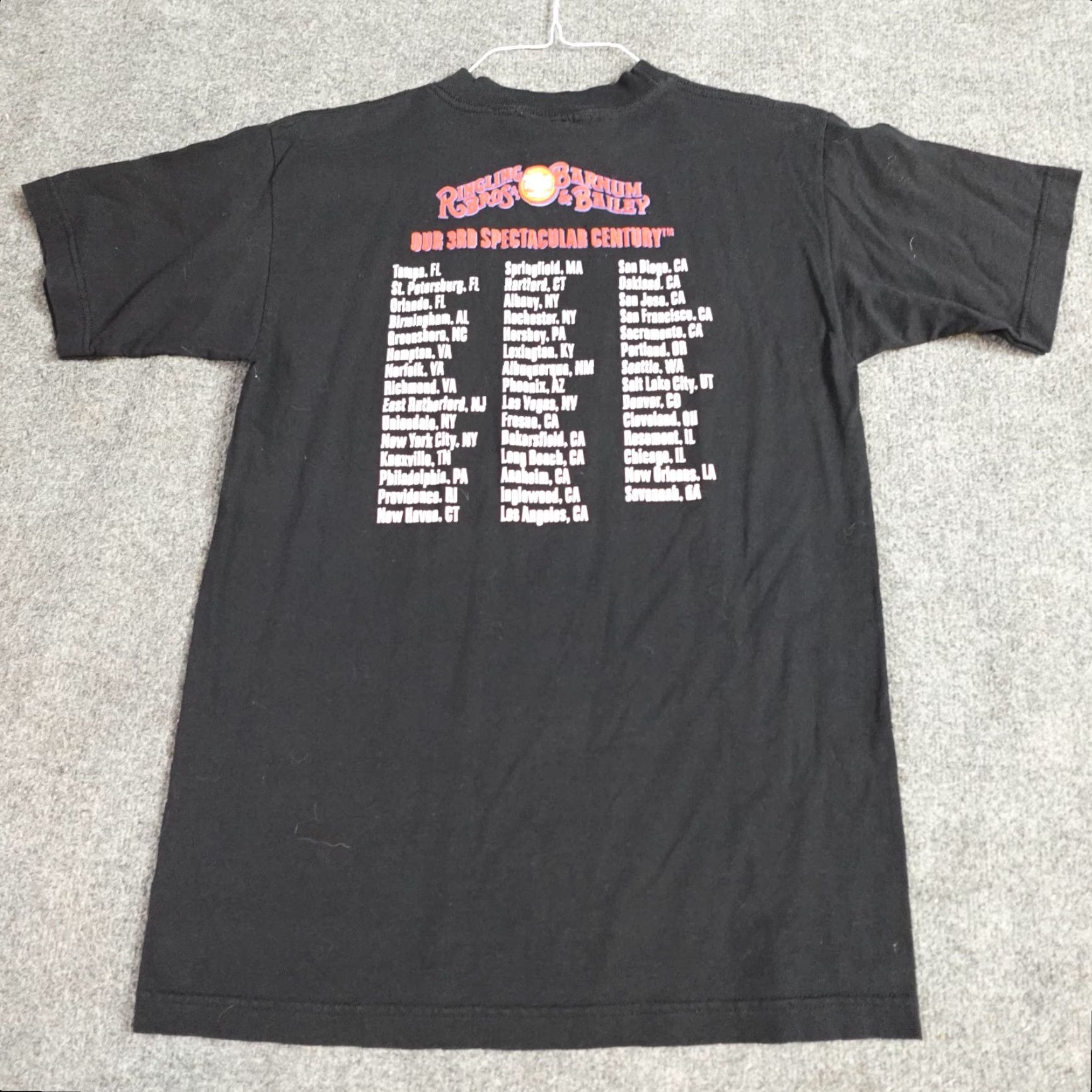Vintage VINTAGE Ringling Brothers T-shirt Regular US Made Double-Sided Black M Men Crew Neck Short Sleeve USA Official Size US M / EU 48-50 / 2 - 5 Thumbnail