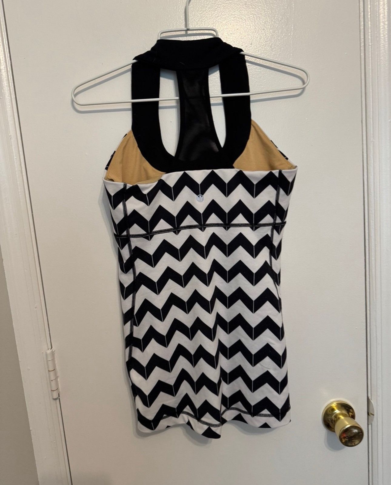 Lululemon Lululemon Scoop Neck Tank Size 8 Size M / US 6-8 / IT 42-44 - 3 Thumbnail