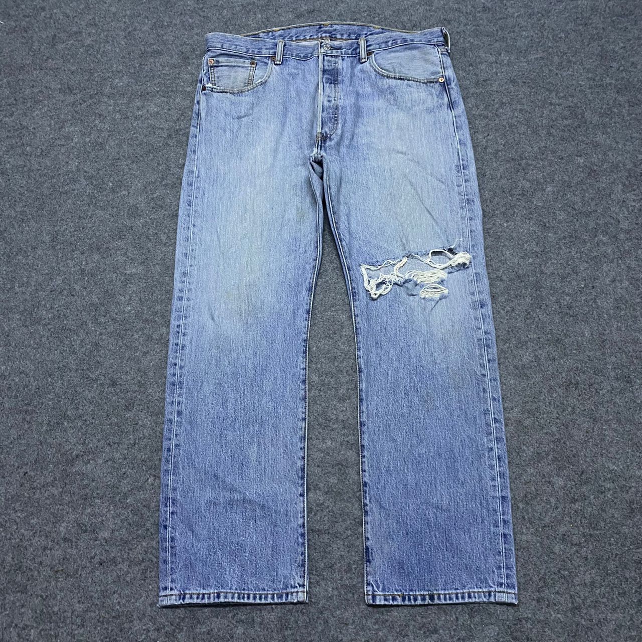 Levi's Vintage Levis 501 Distressed denim Kurt Cobain Style Size US 39 - 1 Thumbnail