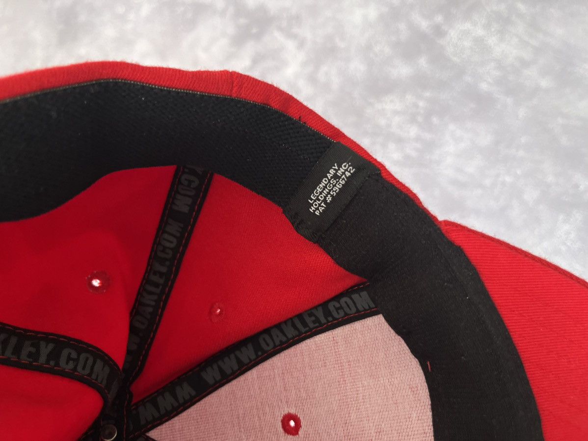 Oakley Vintage Oakley Y2K Metal Logo Style cap hat Red Size ONE SIZE - 7 Thumbnail