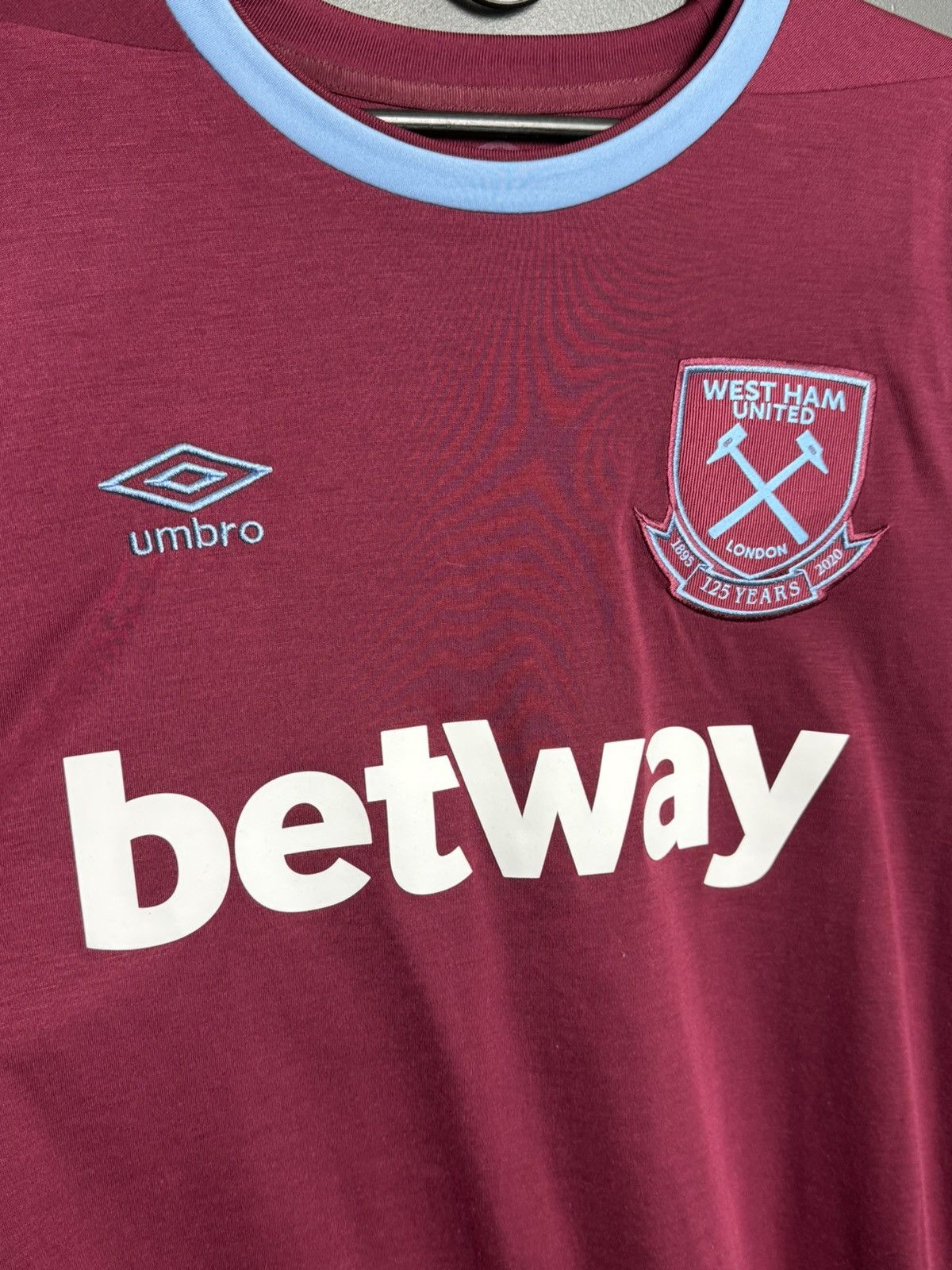 Umbro West Ham United 20/21 Home Football Long Sleeve Jersey Size US L / EU 52-54 / 3 - 3 Thumbnail