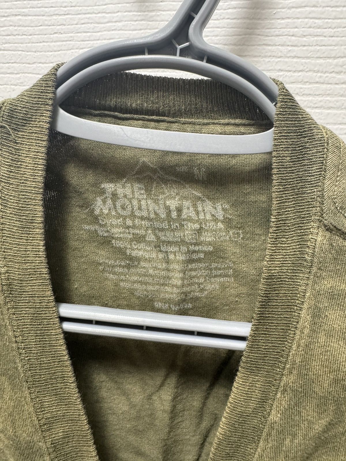 The Mountain × Vintage 2011 Vintage The Mountain Gamer Rasta Lion Manimals Funny Size US M / EU 48-50 / 2 - 3 Thumbnail