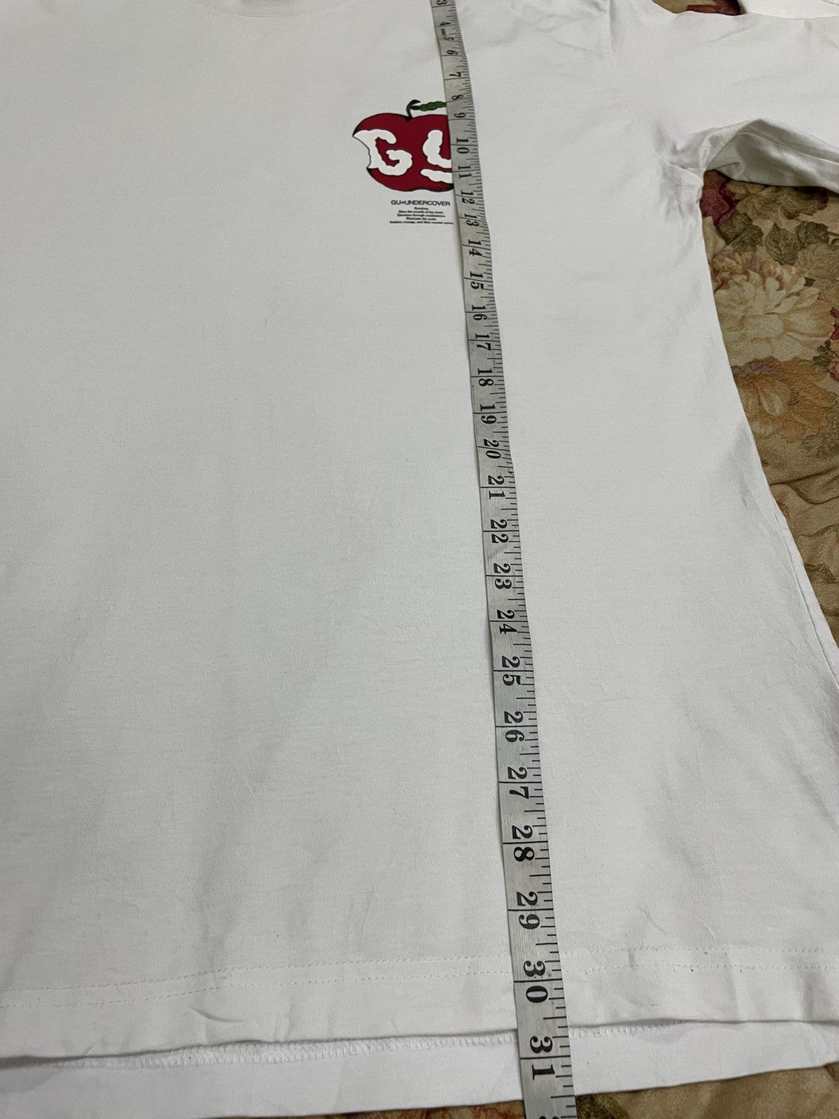 Undercover Undercover x Uniqlo Apple Shirt Size US XL / EU 56 / 4 - 4 Thumbnail