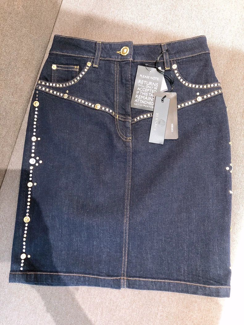 Versace Versace Willow stud button-down denim skirt short skirt Size 26" / US 2 / IT 38 - 1 Thumbnail