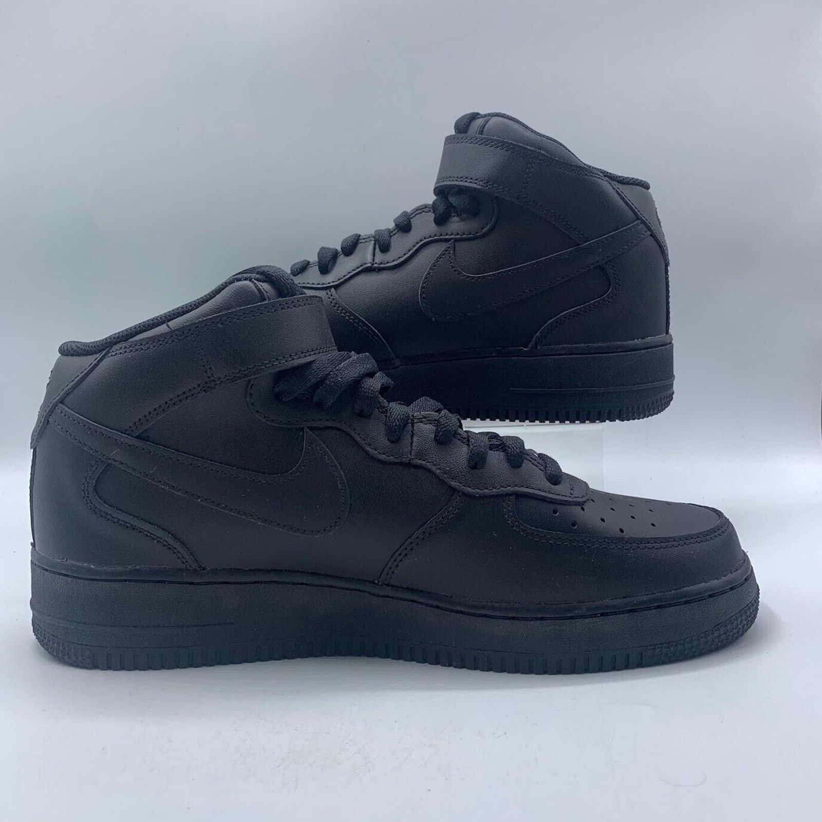 Nike NEW Nike Air Force 1 '07 Mid Triple Black Men's CW2289-001 Size US 10.5 / EU 43-44 - 6 Thumbnail