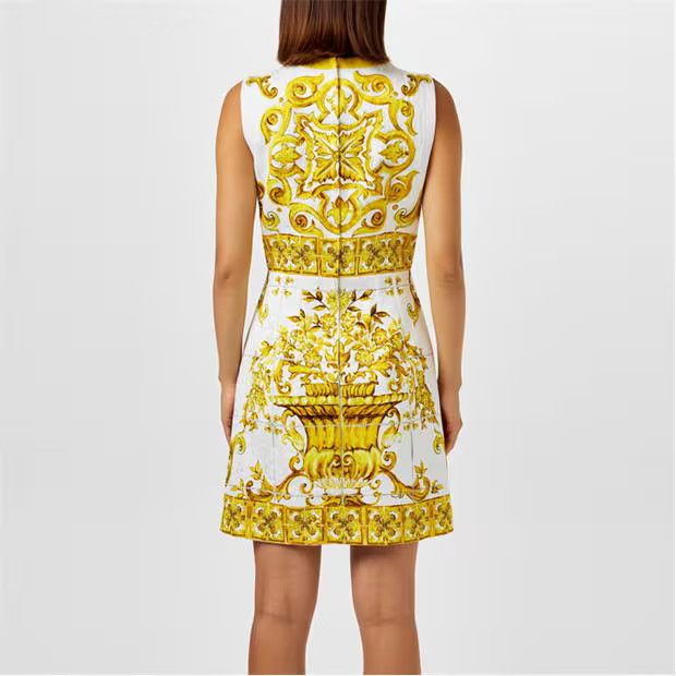 Dolce & Gabbana o1g2r1mq1024 Mini Dresses in White & Gold Size M / US 6-8 / IT 42-44 - 5 Thumbnail