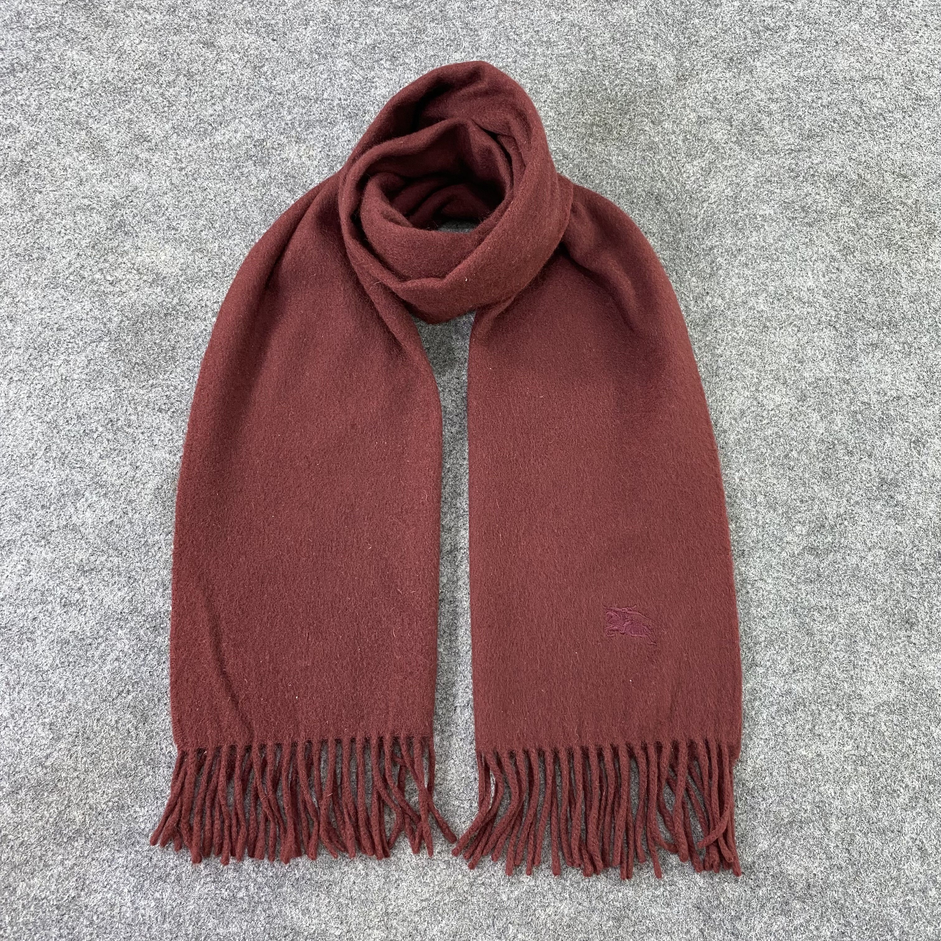 Burberry Burberrys Cashmere Scarf / Muffler / Neckwear - T1500 Size ONE SIZE - 1 Thumbnail