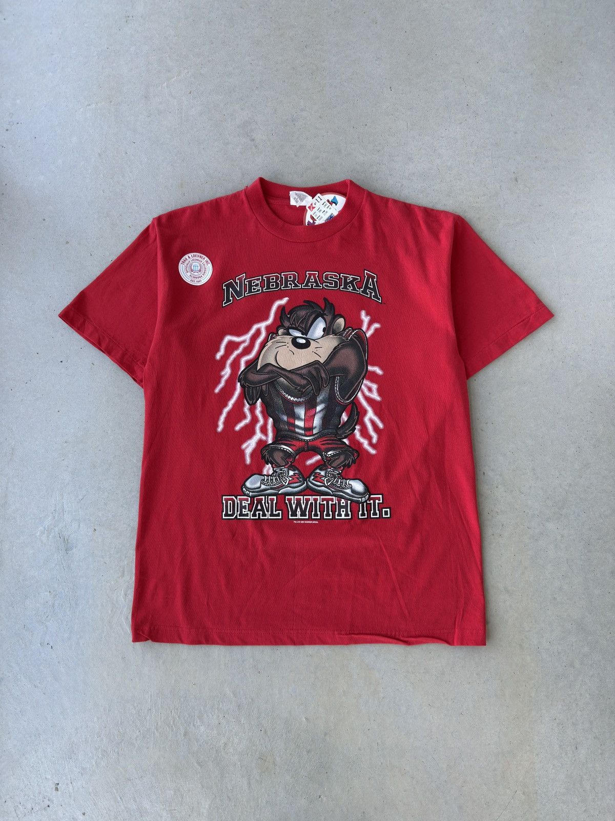 Vintage Vintage 1995 Nebraska Cornhuskers Taz Lightning Tee Size US L / EU 52-54 / 3 - 1 Thumbnail