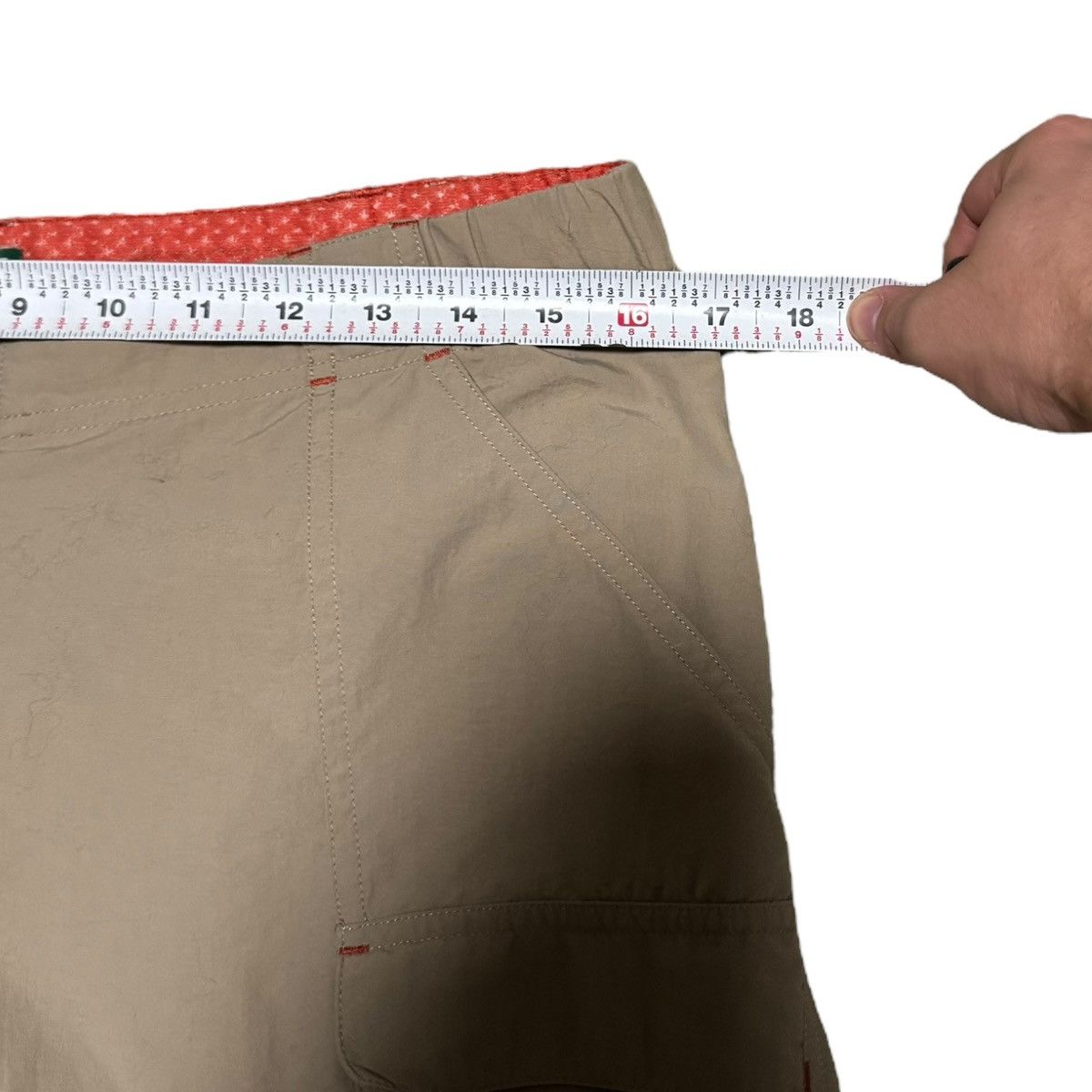 L.L. Bean L.L. Bean 100% Nylon Tan/Khaki Convertible Pants 33x28.5 Size 33" - 6 Thumbnail