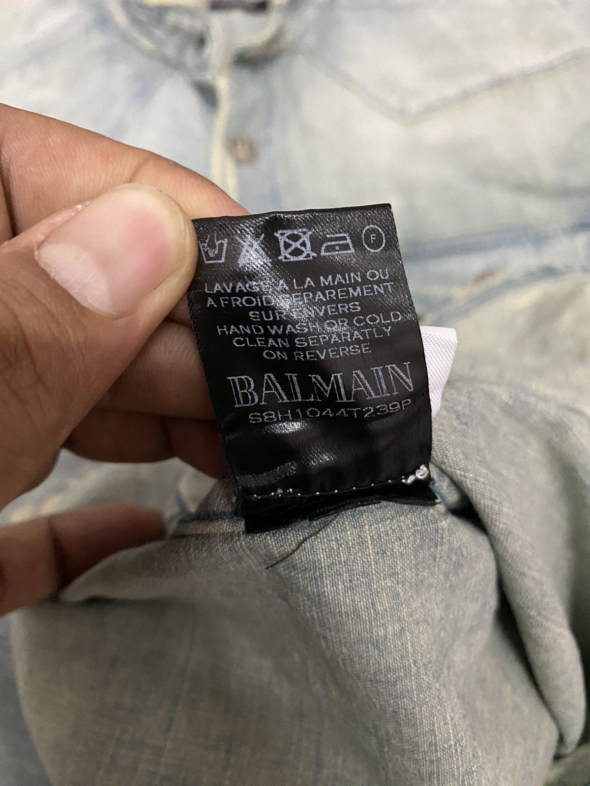 Balmain Vintage Balmain Paris Distress Denim Shirt Size US M / EU 48-50 / 2 - 8 Thumbnail
