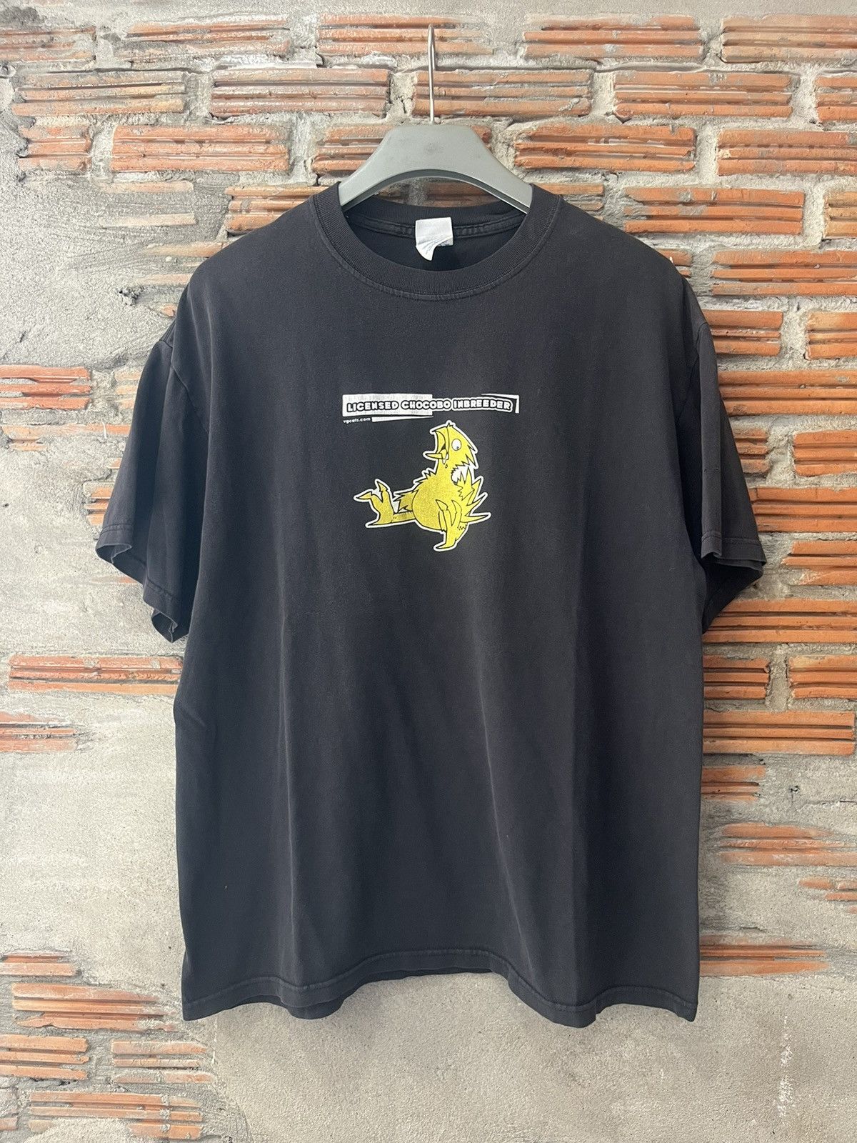 Anime Vintage CHOCOBO INBREEDER Final Fantasy 00’s Tshirt Size US L / EU 52-54 / 3 - 2 Thumbnail