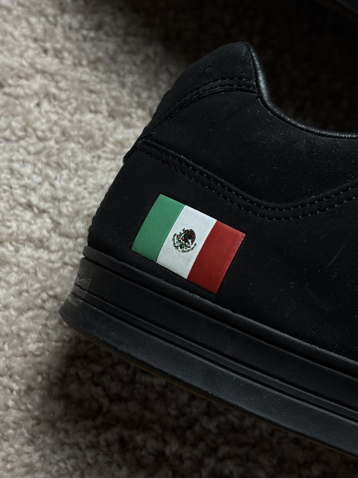 DC DC Pure Skate Low Mexico Sneakers Skateboard Shoes Vintage Size US 10 / EU 43 - 6 Thumbnail